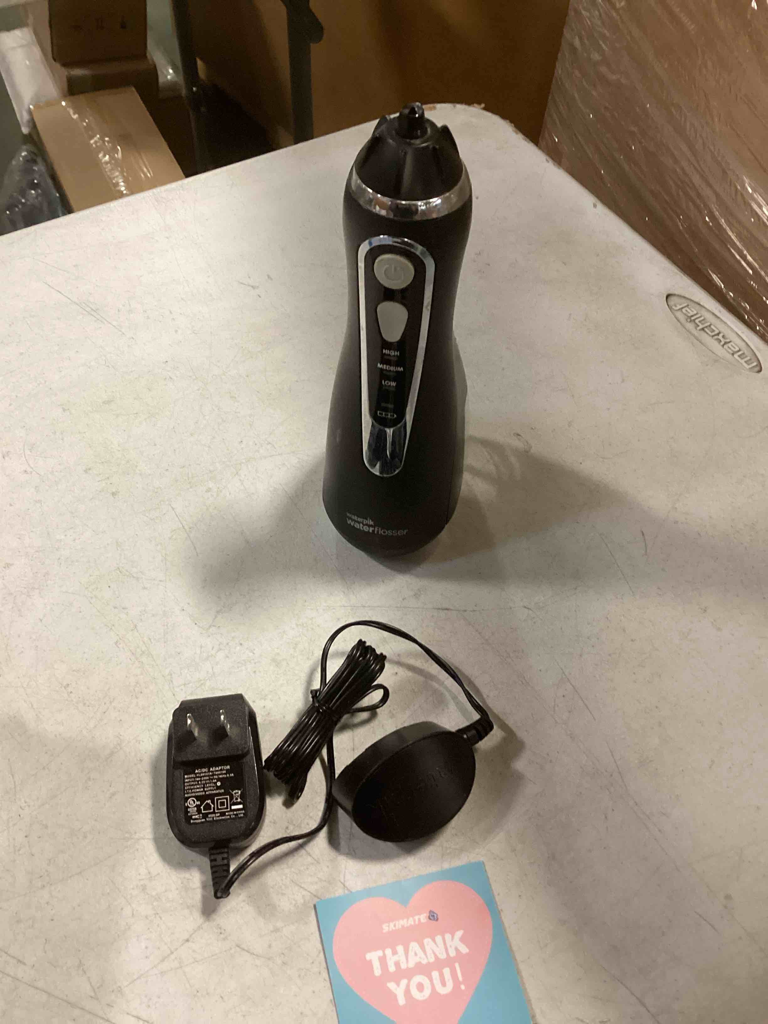 https://s3.amazonaws.com/lotting-images-prod/bidfta/PNK2227110_1742218059071.jpeg