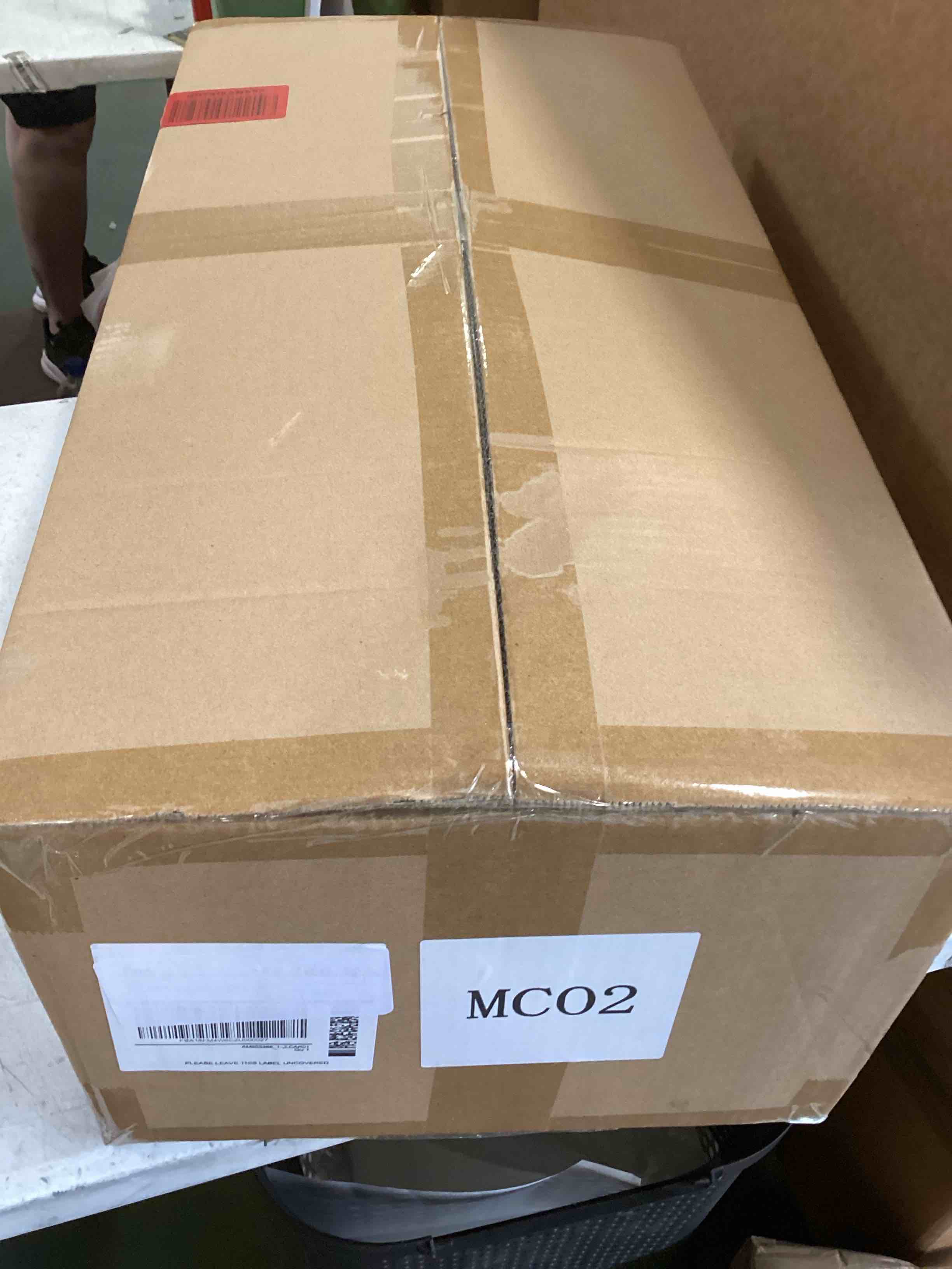 https://s3.amazonaws.com/lotting-images-prod/bidfta/PNK2228011_1743617955055.jpeg