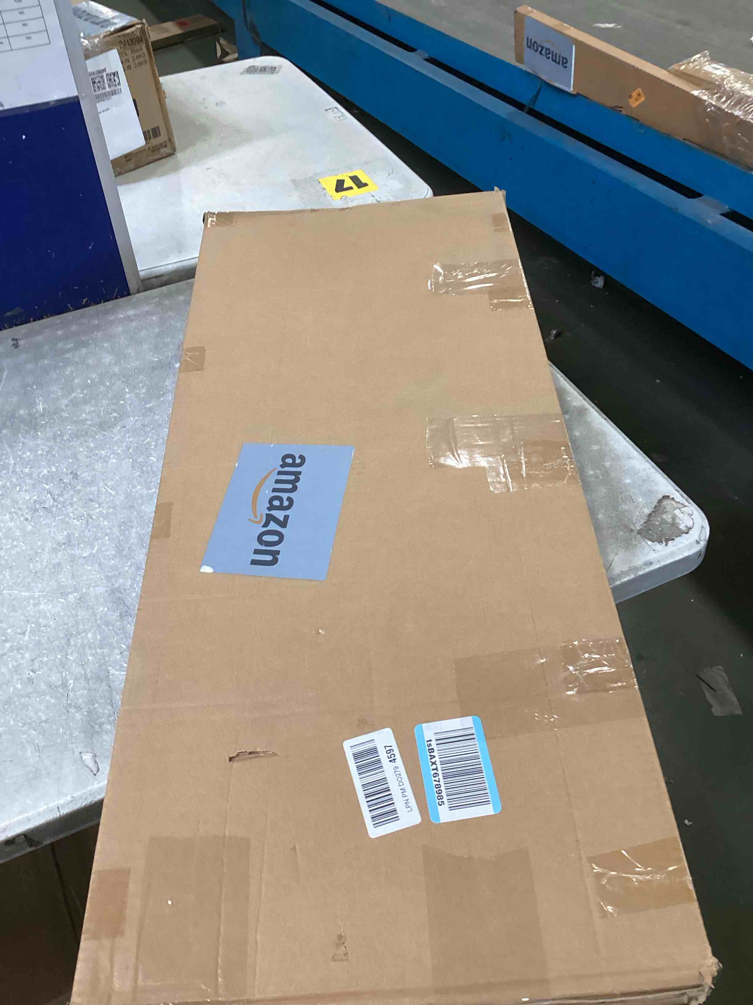https://s3.amazonaws.com/lotting-images-prod/bidfta/PNK2228266_1744997345616.jpeg