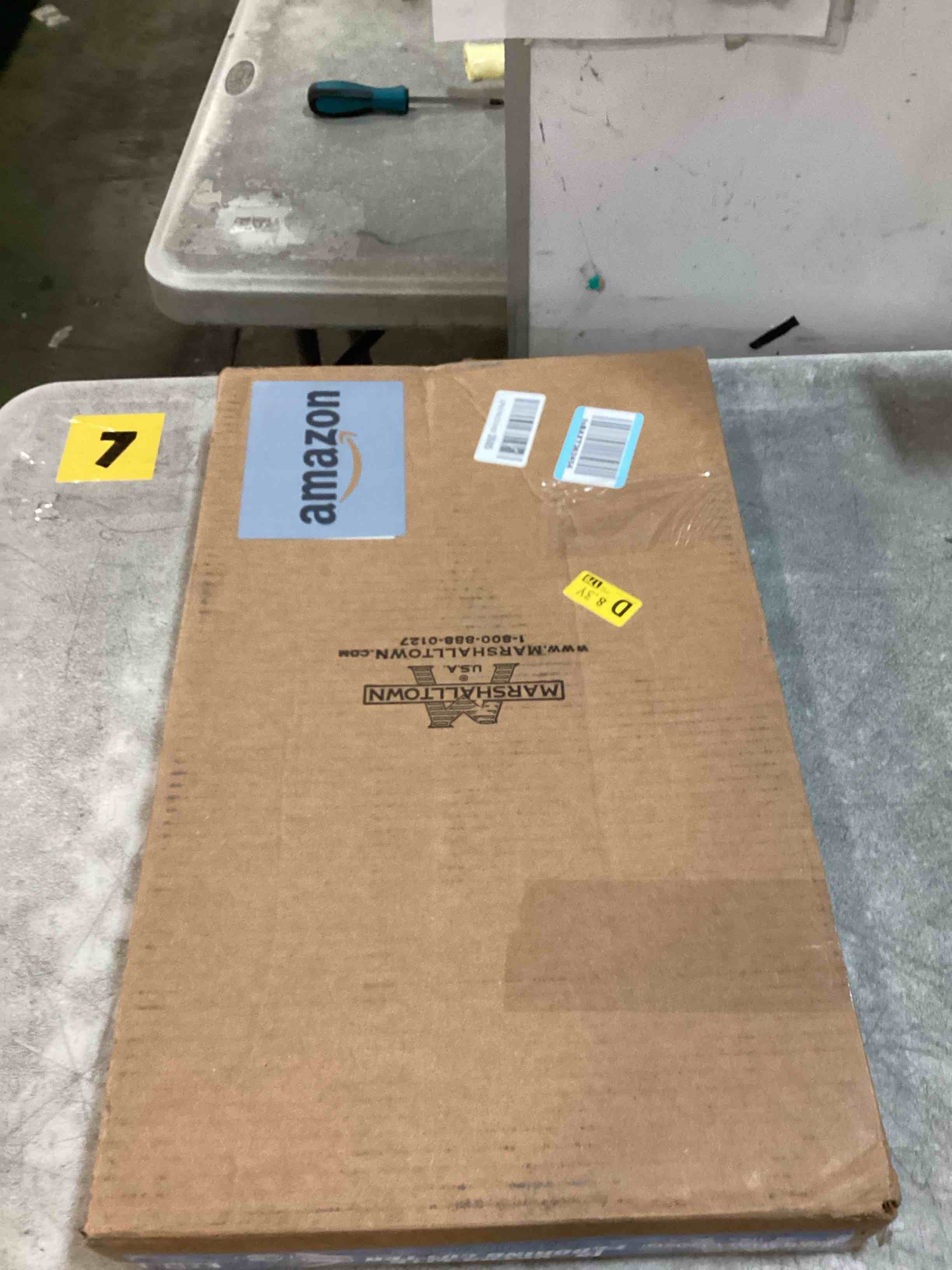 https://s3.amazonaws.com/lotting-images-prod/bidfta/PNK2228417_1745248699627.jpeg