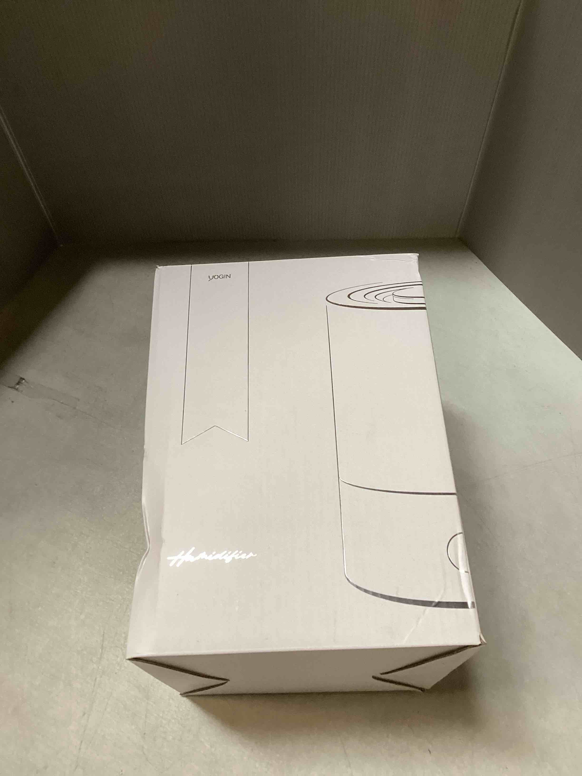 https://s3.amazonaws.com/lotting-images-prod/bidfta/PNK2228832_1745506176026.jpeg
