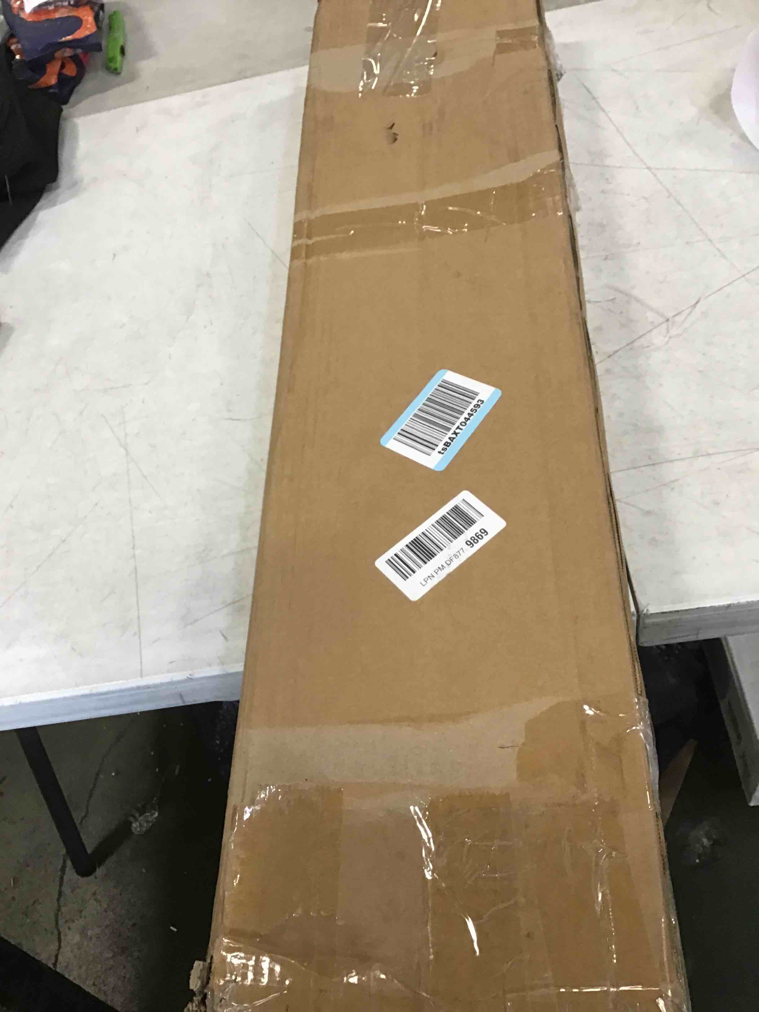 https://s3.amazonaws.com/lotting-images-prod/bidfta/PNK2230388_1743705857449.jpeg