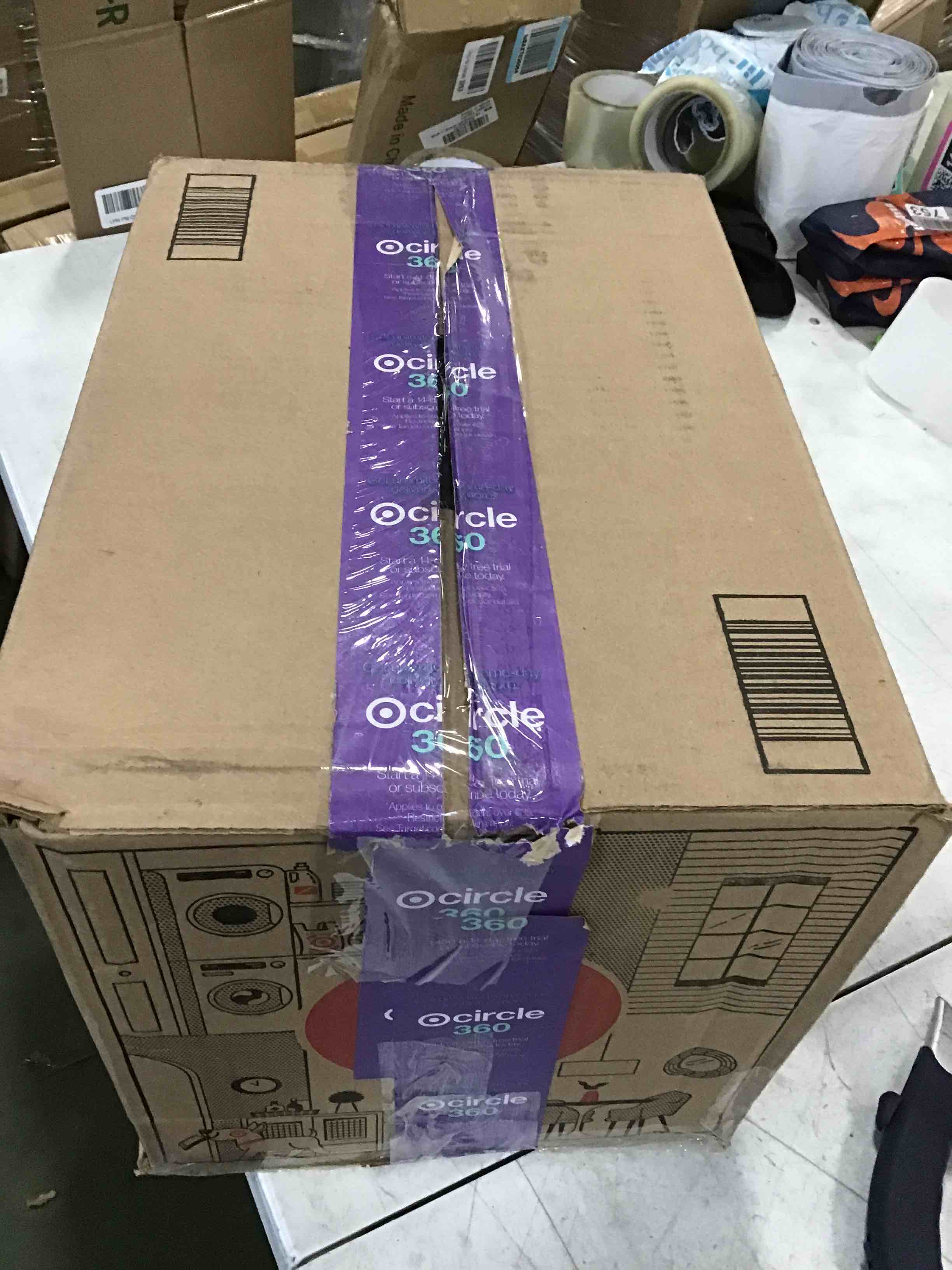 https://s3.amazonaws.com/lotting-images-prod/bidfta/PNK2230501_1743774915723.jpeg