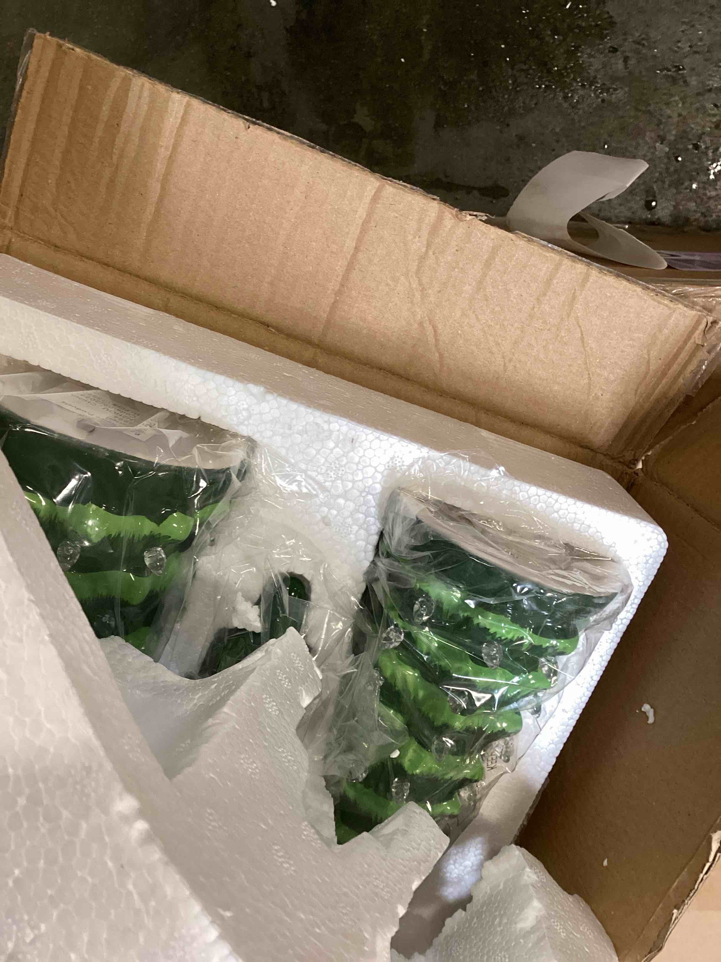 https://s3.amazonaws.com/lotting-images-prod/bidfta/PNK2231508_1746212866793.jpeg