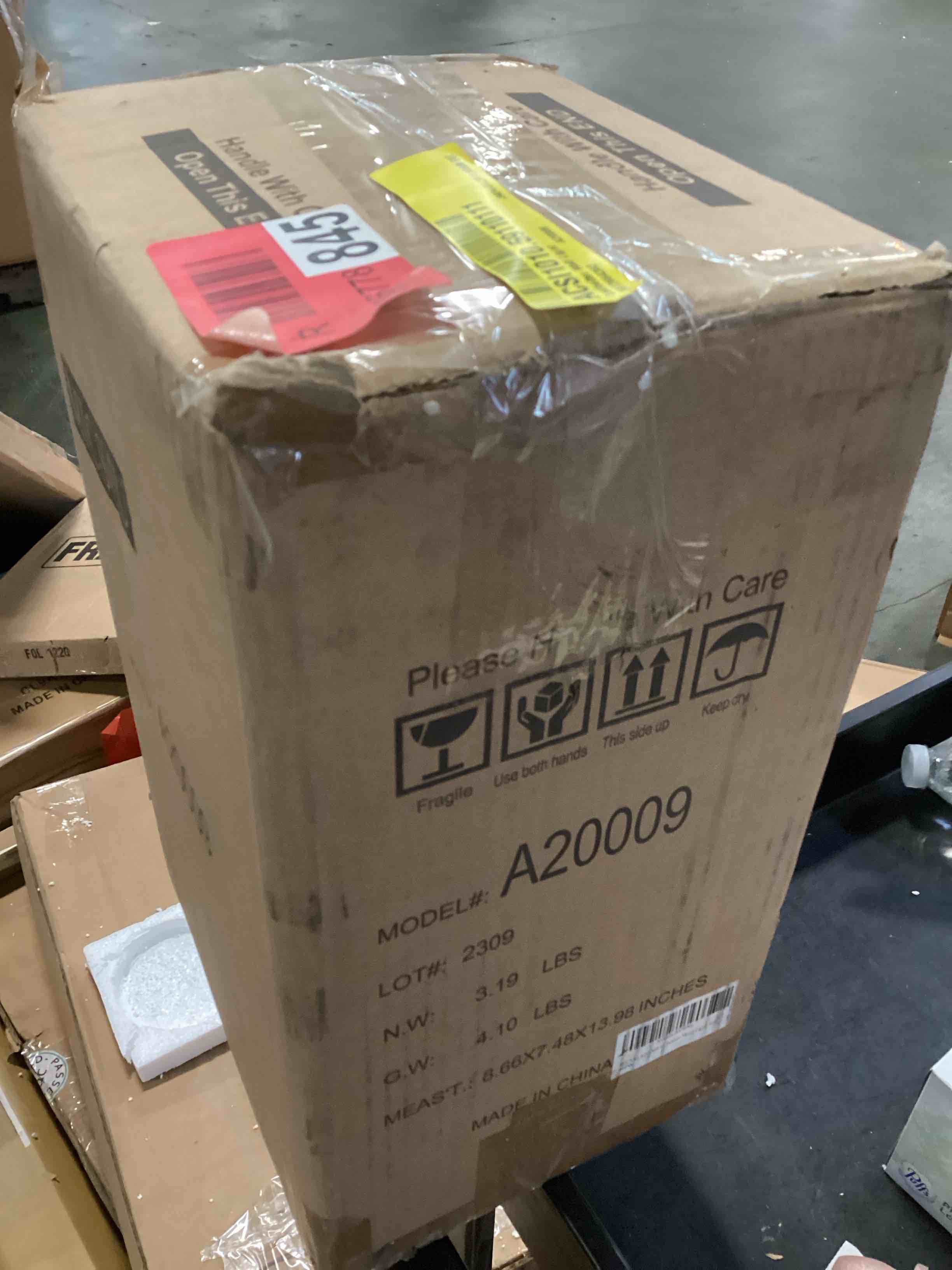 https://s3.amazonaws.com/lotting-images-prod/bidfta/PNK2232134_1746711712588.jpeg
