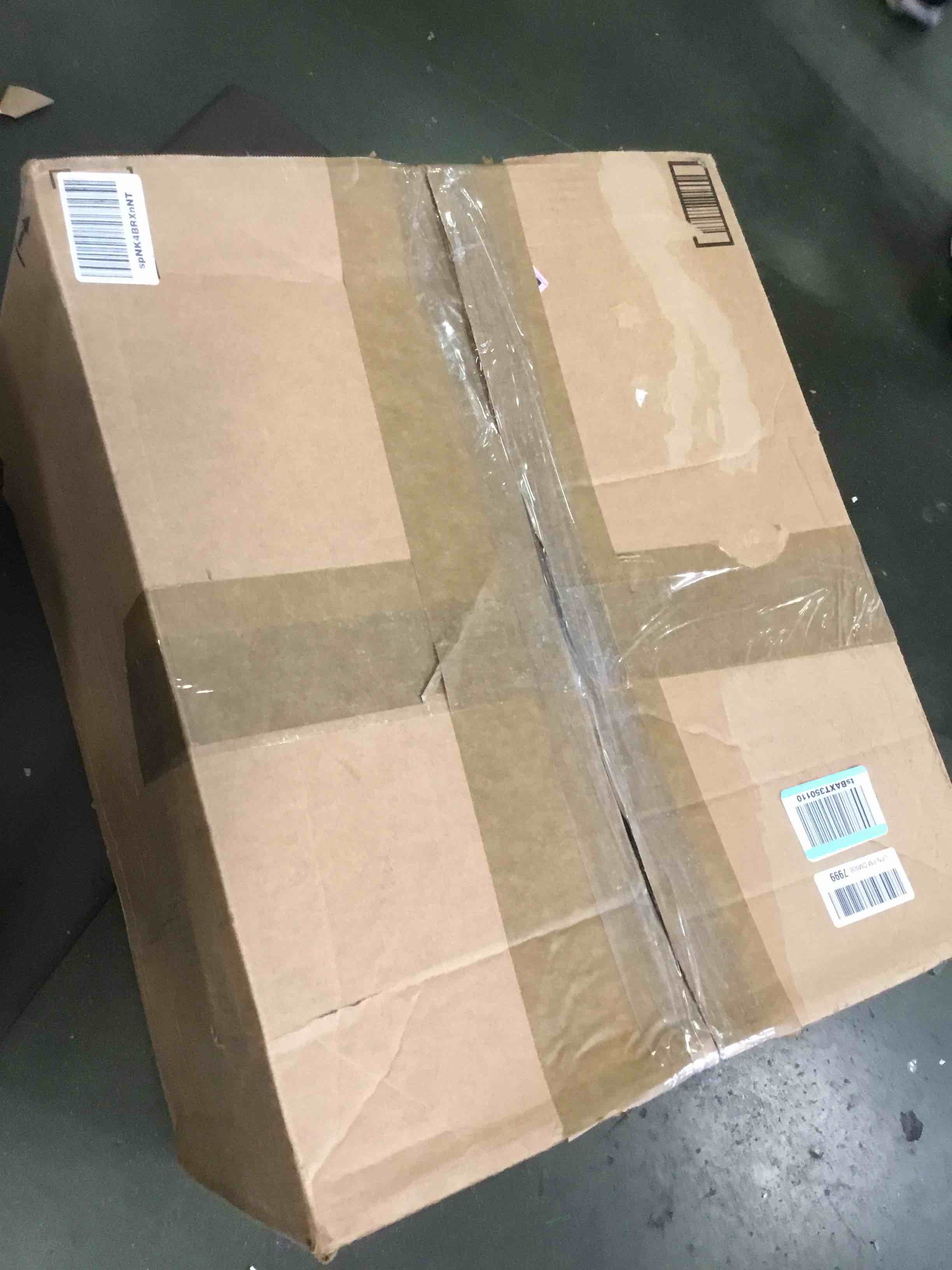 https://s3.amazonaws.com/lotting-images-prod/bidfta/PNK2233101_1743089302115.jpeg