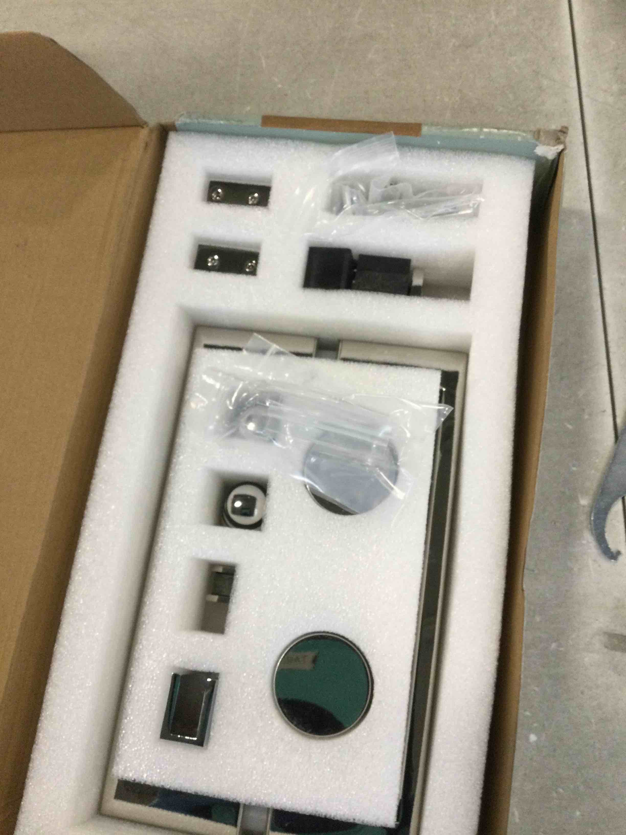 https://s3.amazonaws.com/lotting-images-prod/bidfta/PNK2234483_1745240828408.jpeg