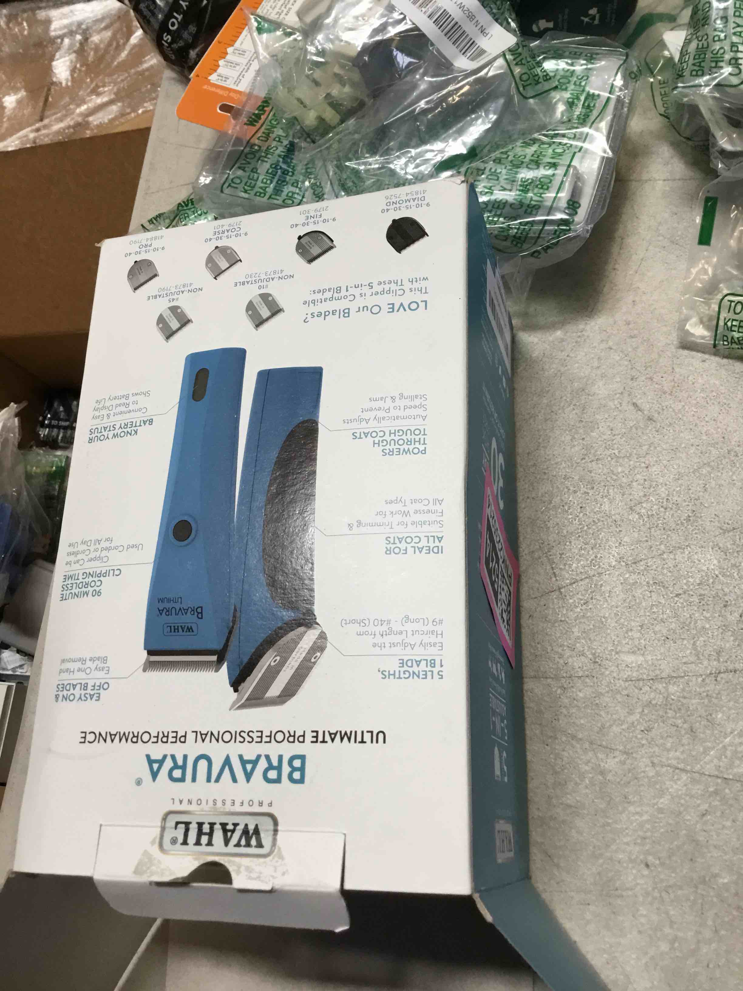 https://s3.amazonaws.com/lotting-images-prod/bidfta/PNK2235214_1745859972033.jpeg