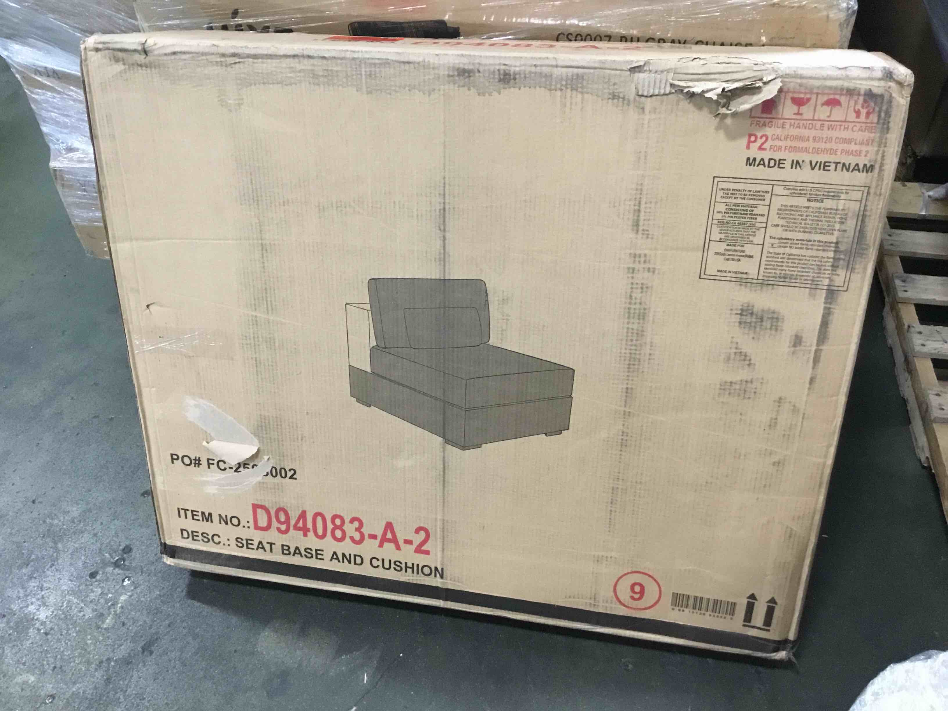 https://s3.amazonaws.com/lotting-images-prod/bidfta/PNK2235747_1750522514625.jpeg