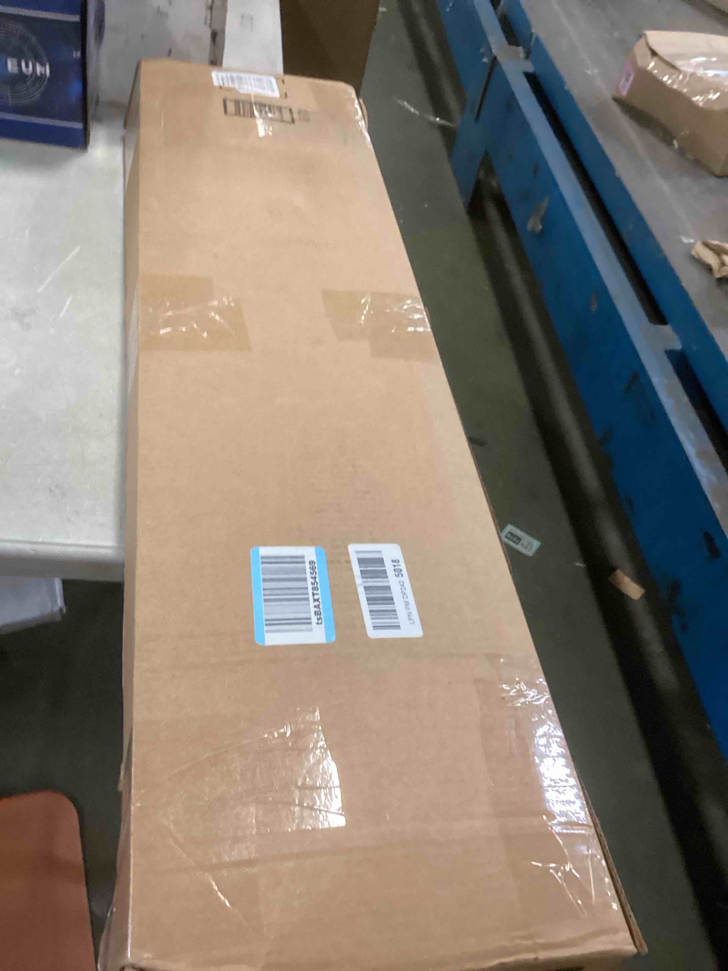 https://s3.amazonaws.com/lotting-images-prod/bidfta/PNK2237636_1743178671629.jpeg
