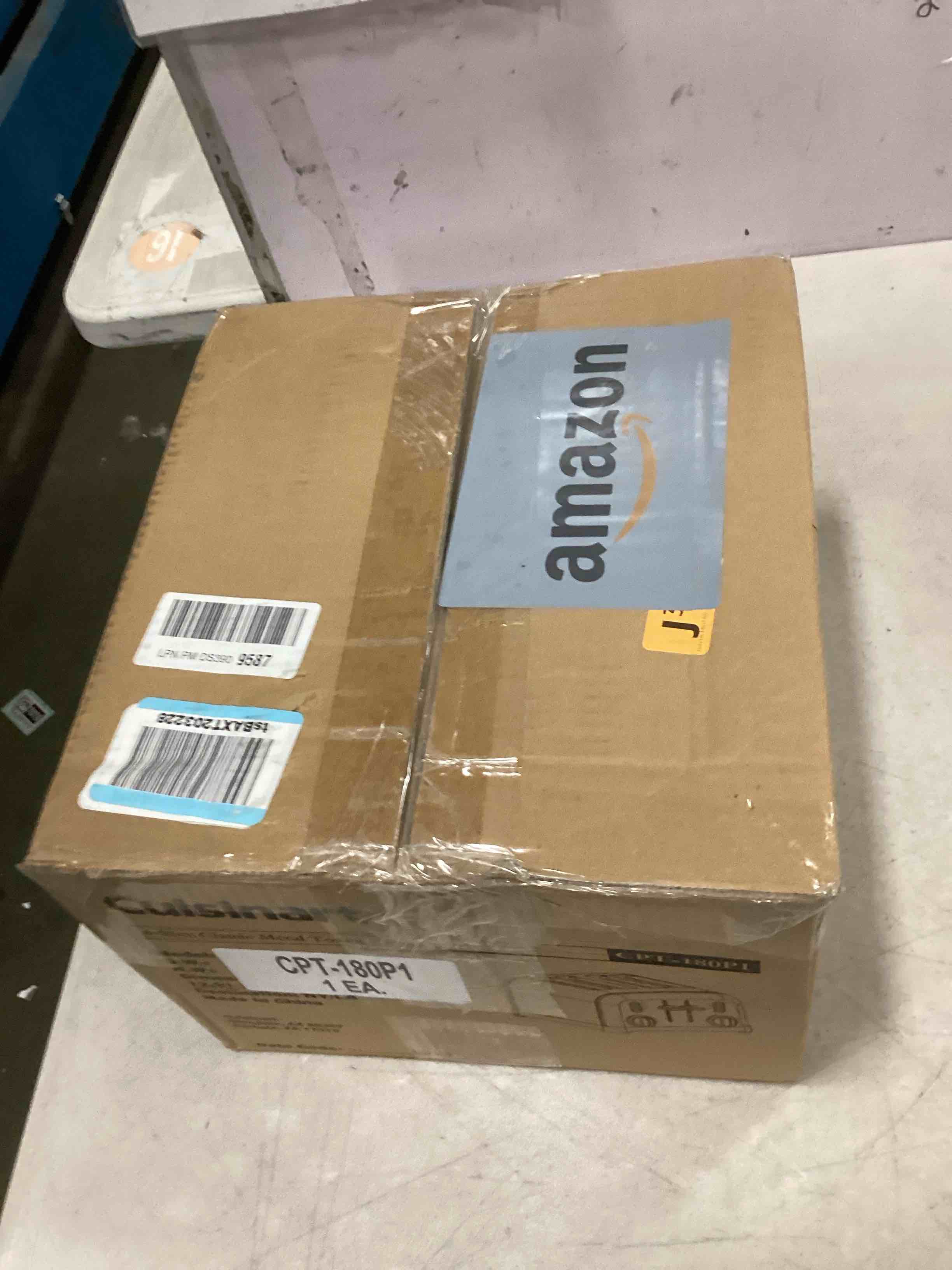 https://s3.amazonaws.com/lotting-images-prod/bidfta/PNK2237789_1743426393368.jpeg