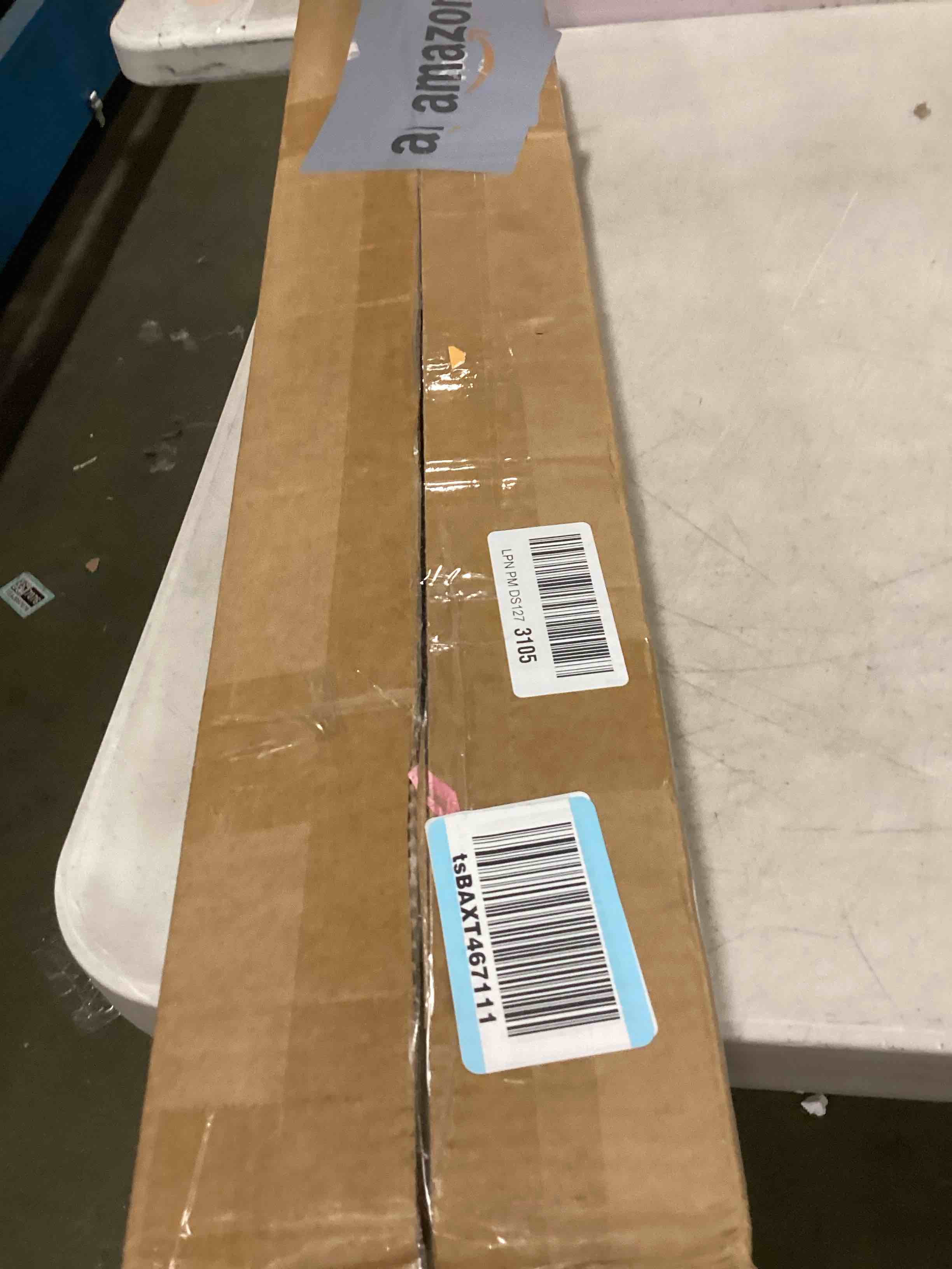 https://s3.amazonaws.com/lotting-images-prod/bidfta/PNK2237805_1743427462699.jpeg