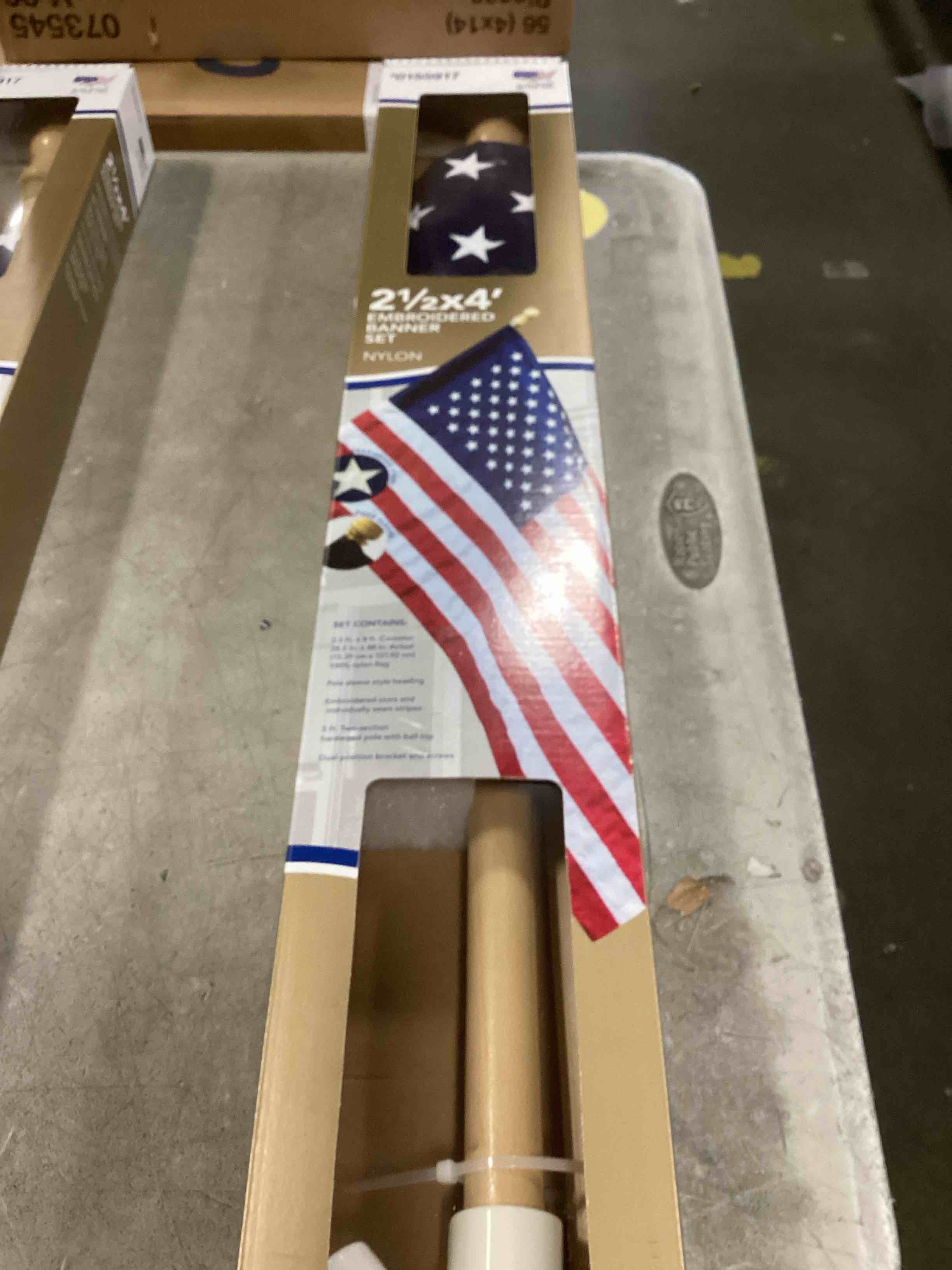 https://s3.amazonaws.com/lotting-images-prod/bidfta/PNK2238182_1743522561630.jpeg