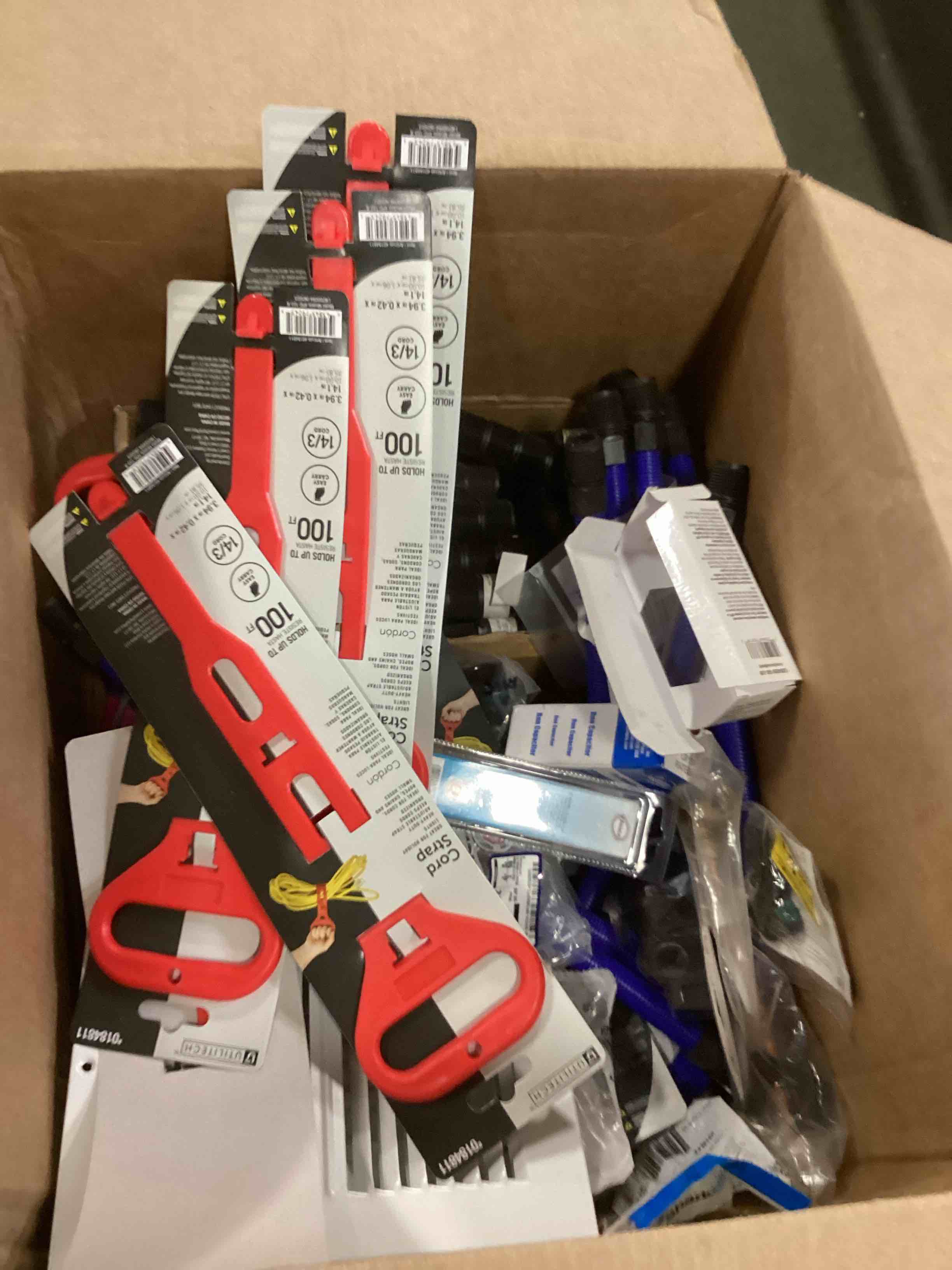 https://s3.amazonaws.com/lotting-images-prod/bidfta/PNK2238223_1743524847179.jpeg