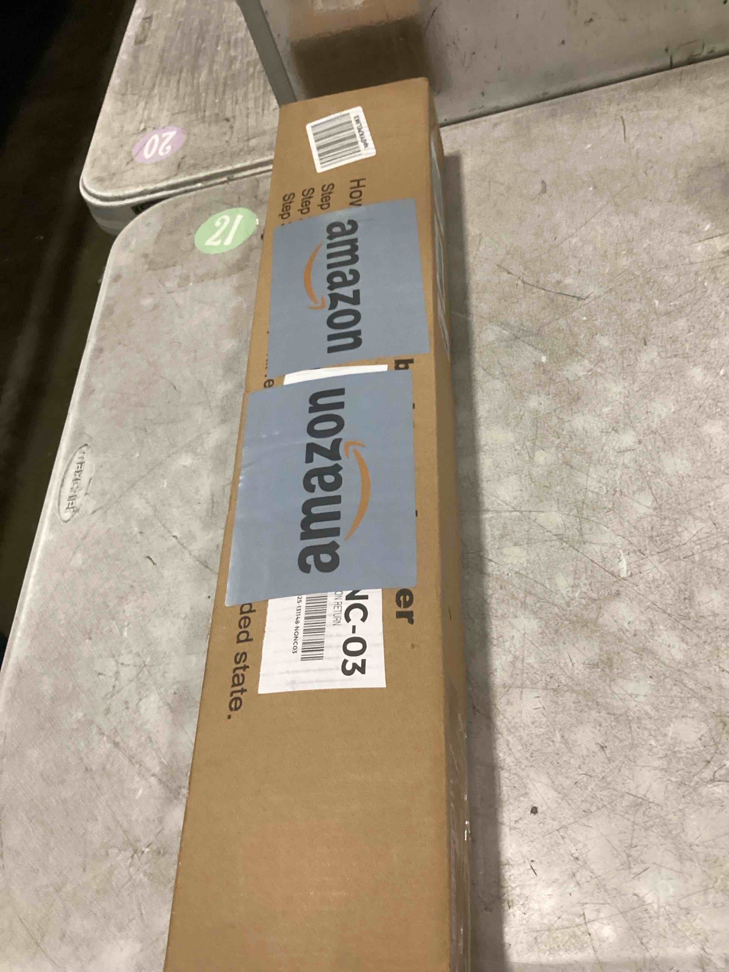 https://s3.amazonaws.com/lotting-images-prod/bidfta/PNK2238633_1743681603430.jpeg