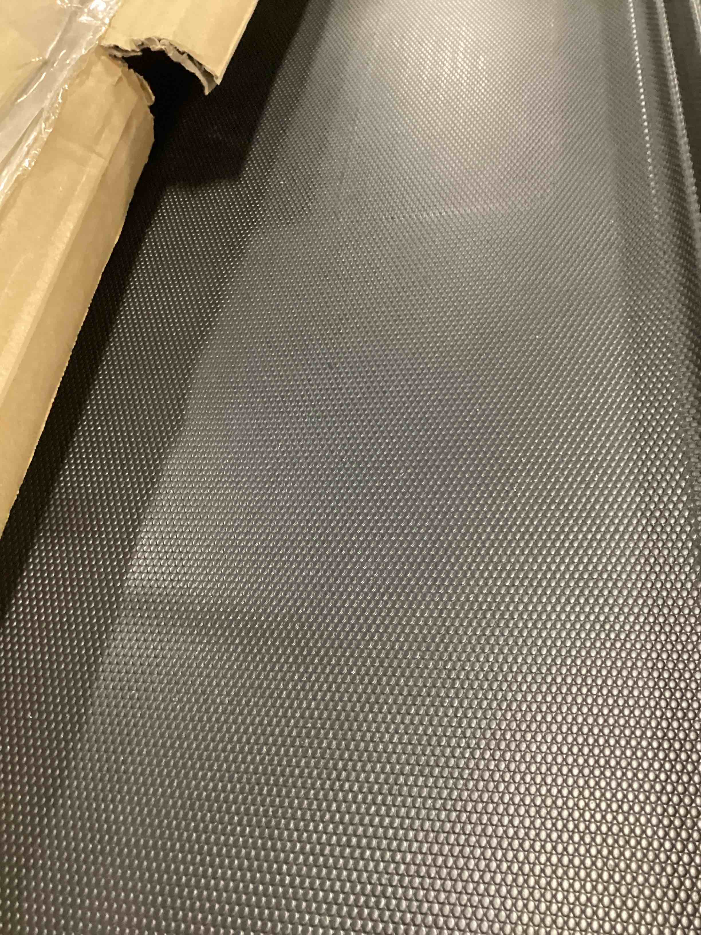 https://s3.amazonaws.com/lotting-images-prod/bidfta/PNK2238920_1743705614805.jpeg