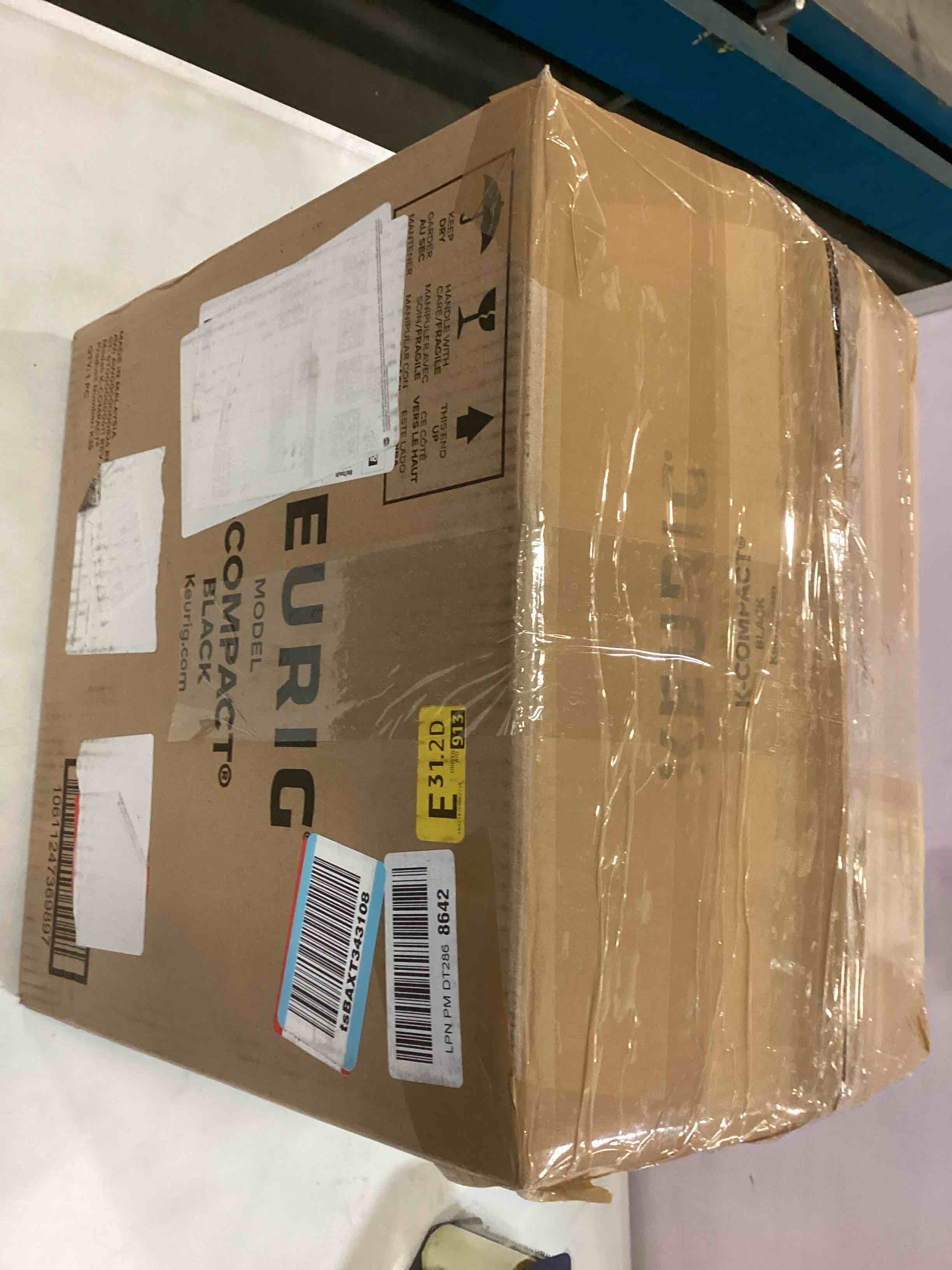 https://s3.amazonaws.com/lotting-images-prod/bidfta/PNK2239236_1743003029208.jpeg