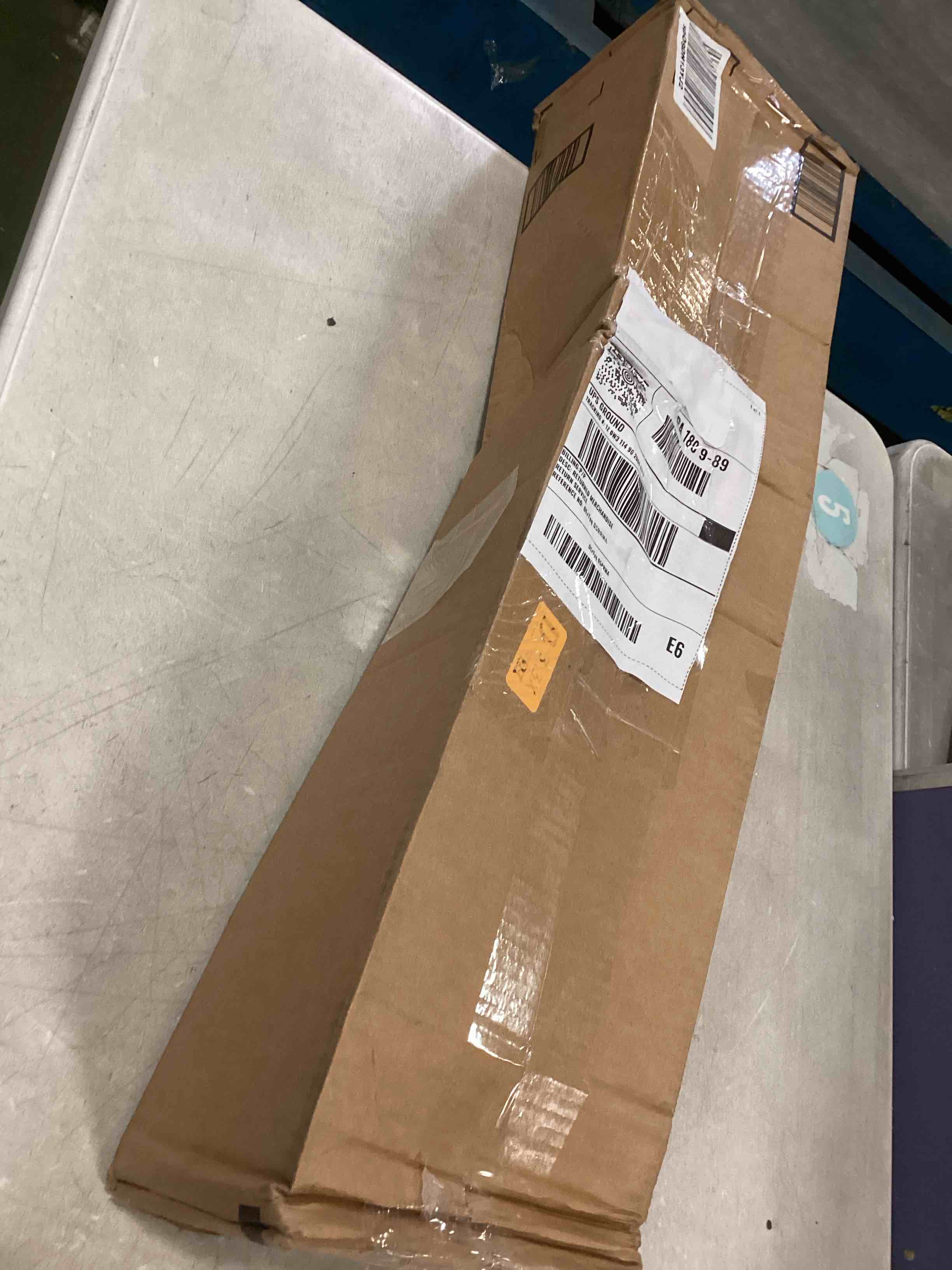 https://s3.amazonaws.com/lotting-images-prod/bidfta/PNK2240448_1743521738955.jpeg