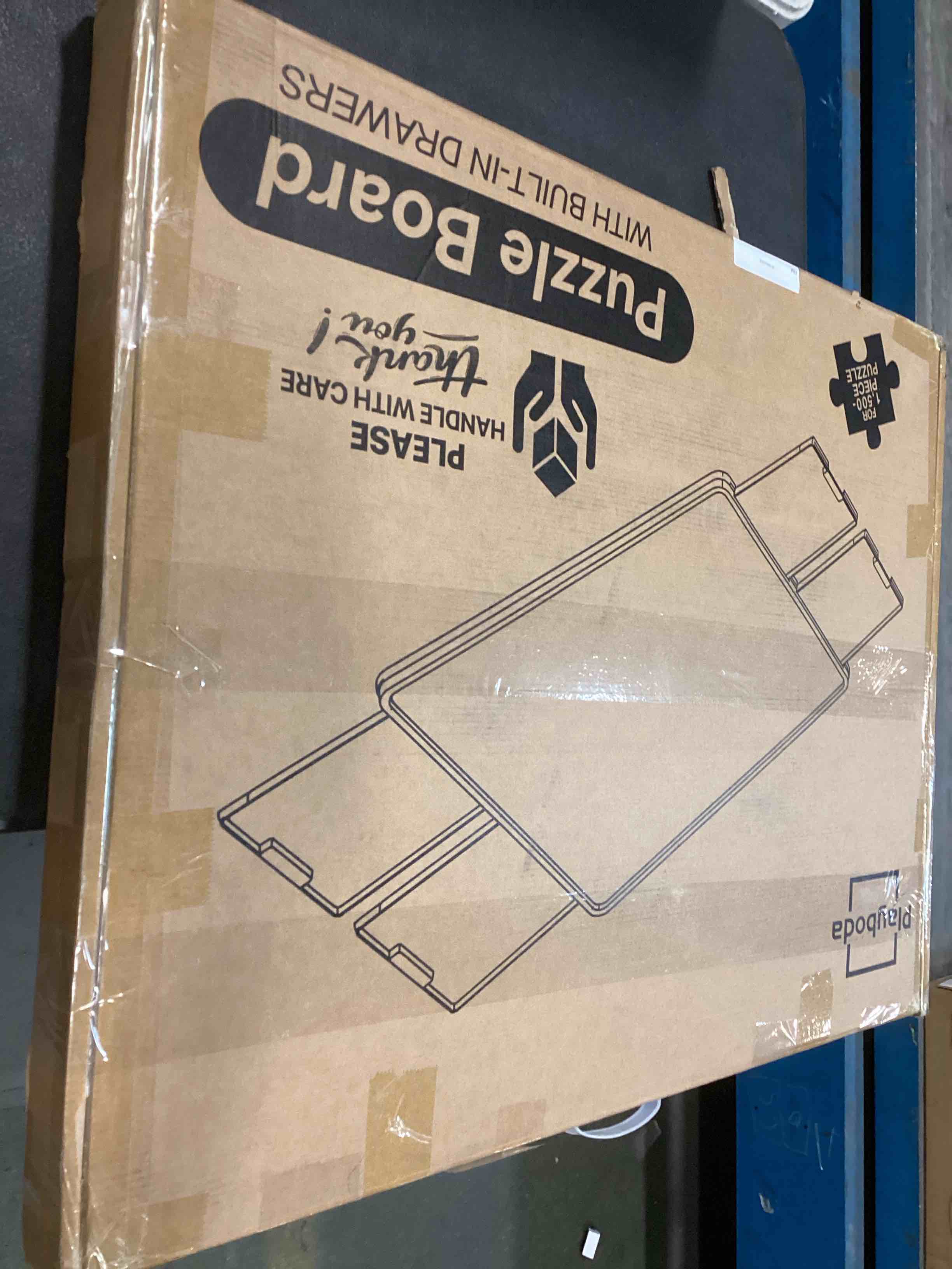 https://s3.amazonaws.com/lotting-images-prod/bidfta/PNK2240835_1743768722948.jpeg