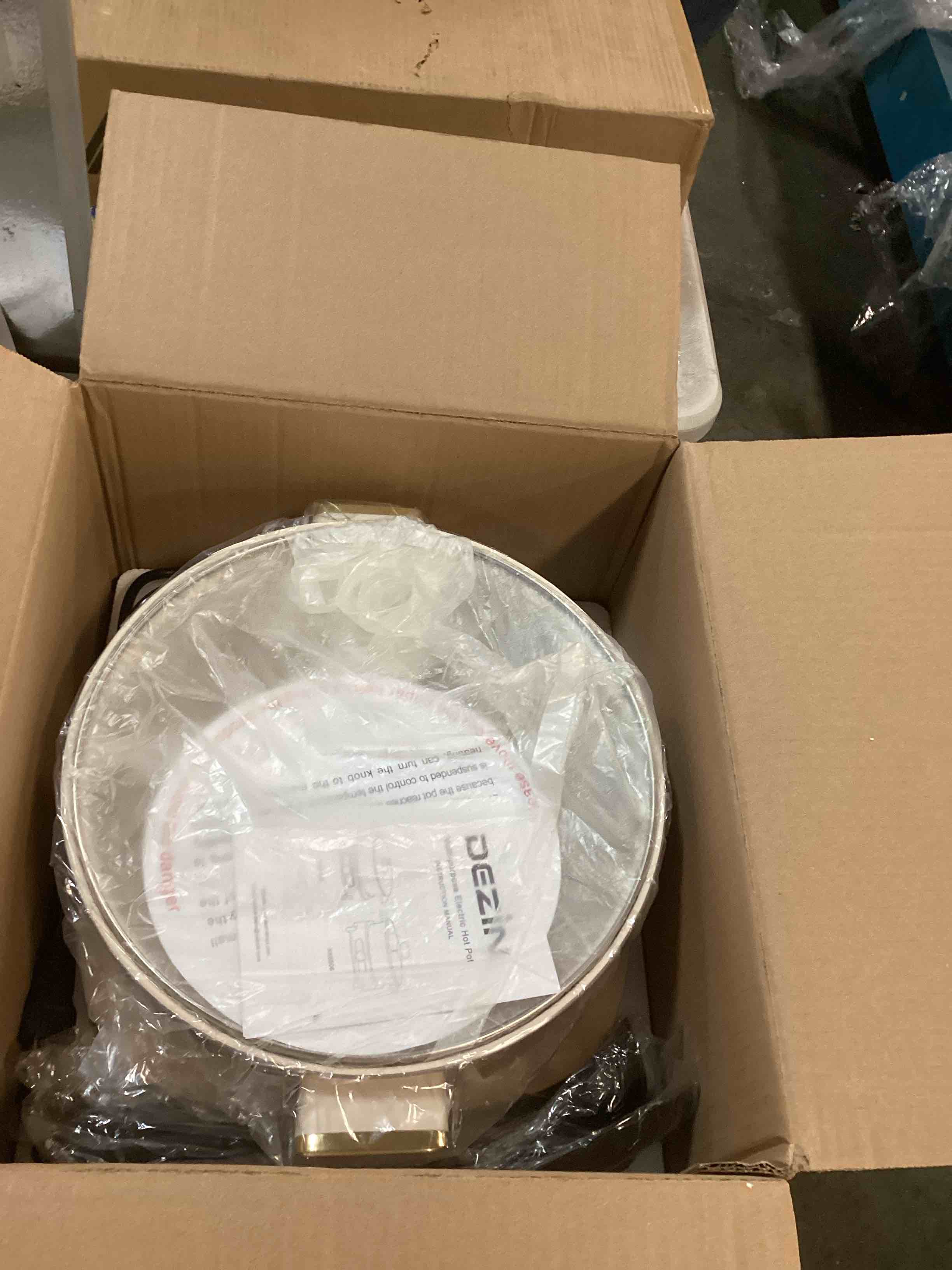 https://s3.amazonaws.com/lotting-images-prod/bidfta/PNK2243548_1743683982827.jpeg