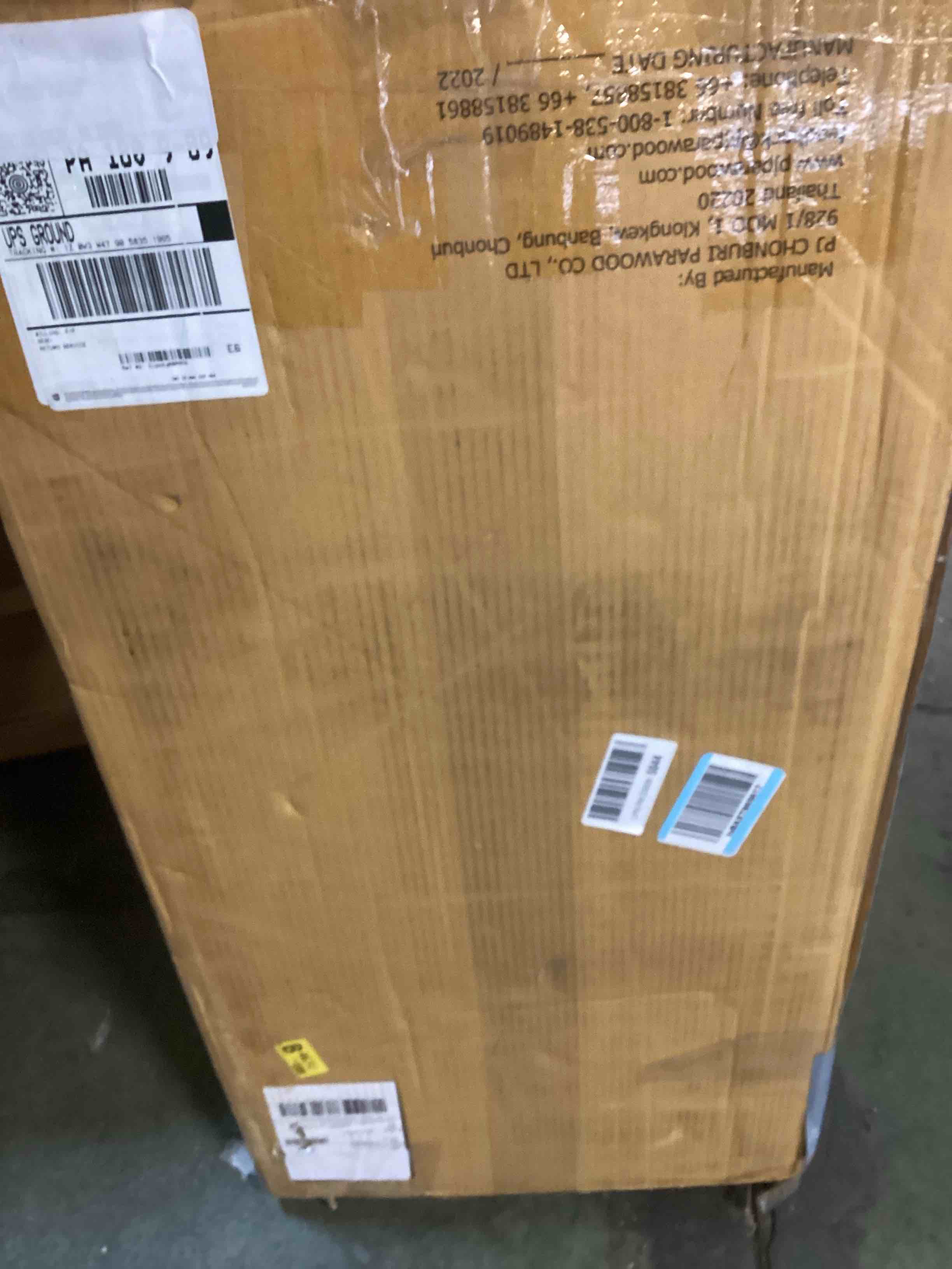 https://s3.amazonaws.com/lotting-images-prod/bidfta/PNK2243646_1743695236614.jpeg