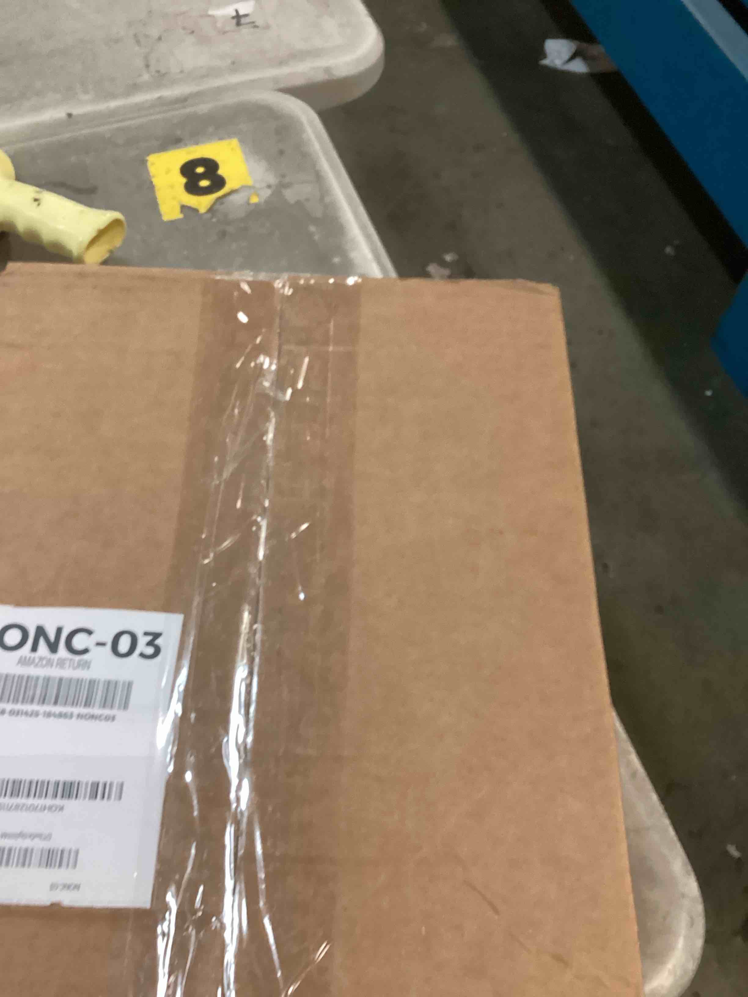 https://s3.amazonaws.com/lotting-images-prod/bidfta/PNK2243680_1743700583692.jpeg