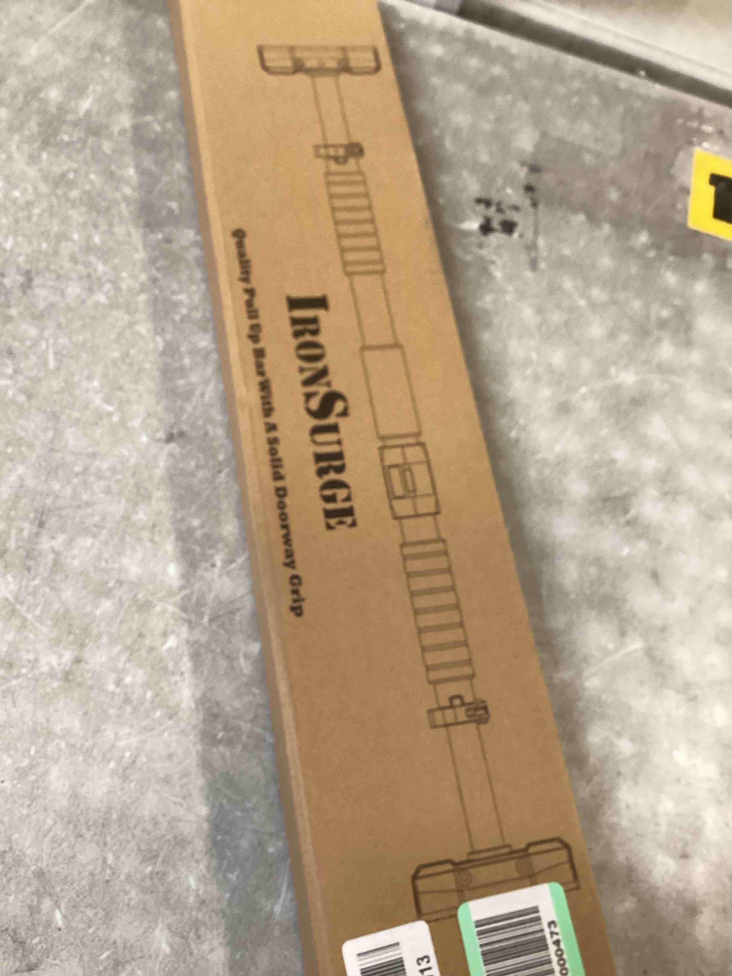 https://s3.amazonaws.com/lotting-images-prod/bidfta/PNK2244359_1745507989865.jpeg