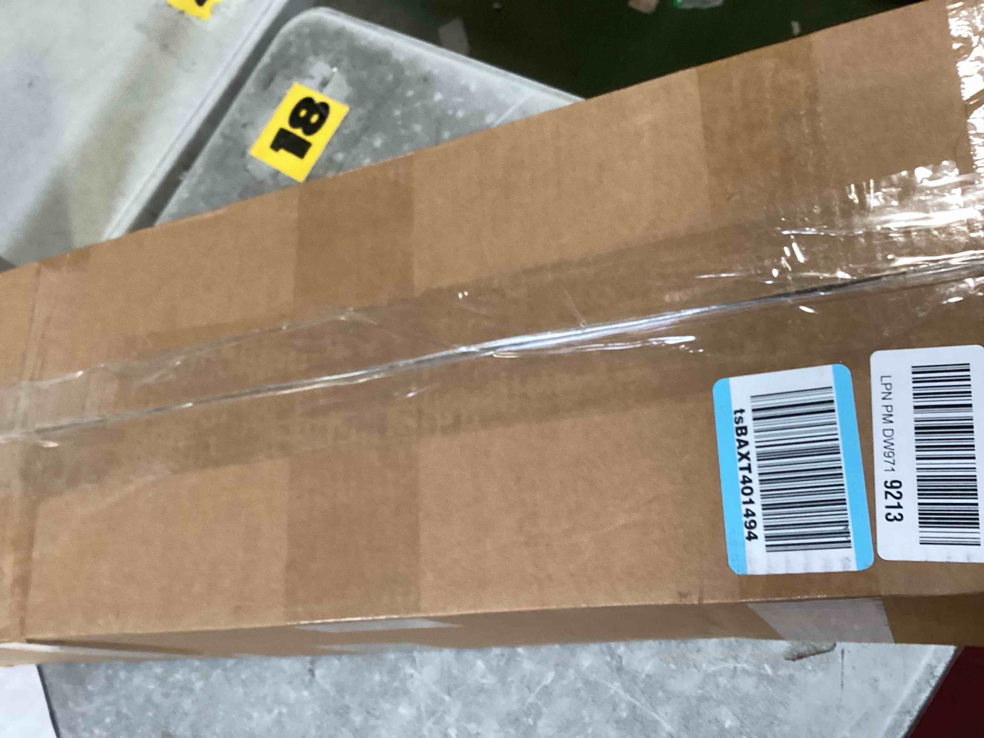 https://s3.amazonaws.com/lotting-images-prod/bidfta/PNK2244383_1745511155019.jpeg