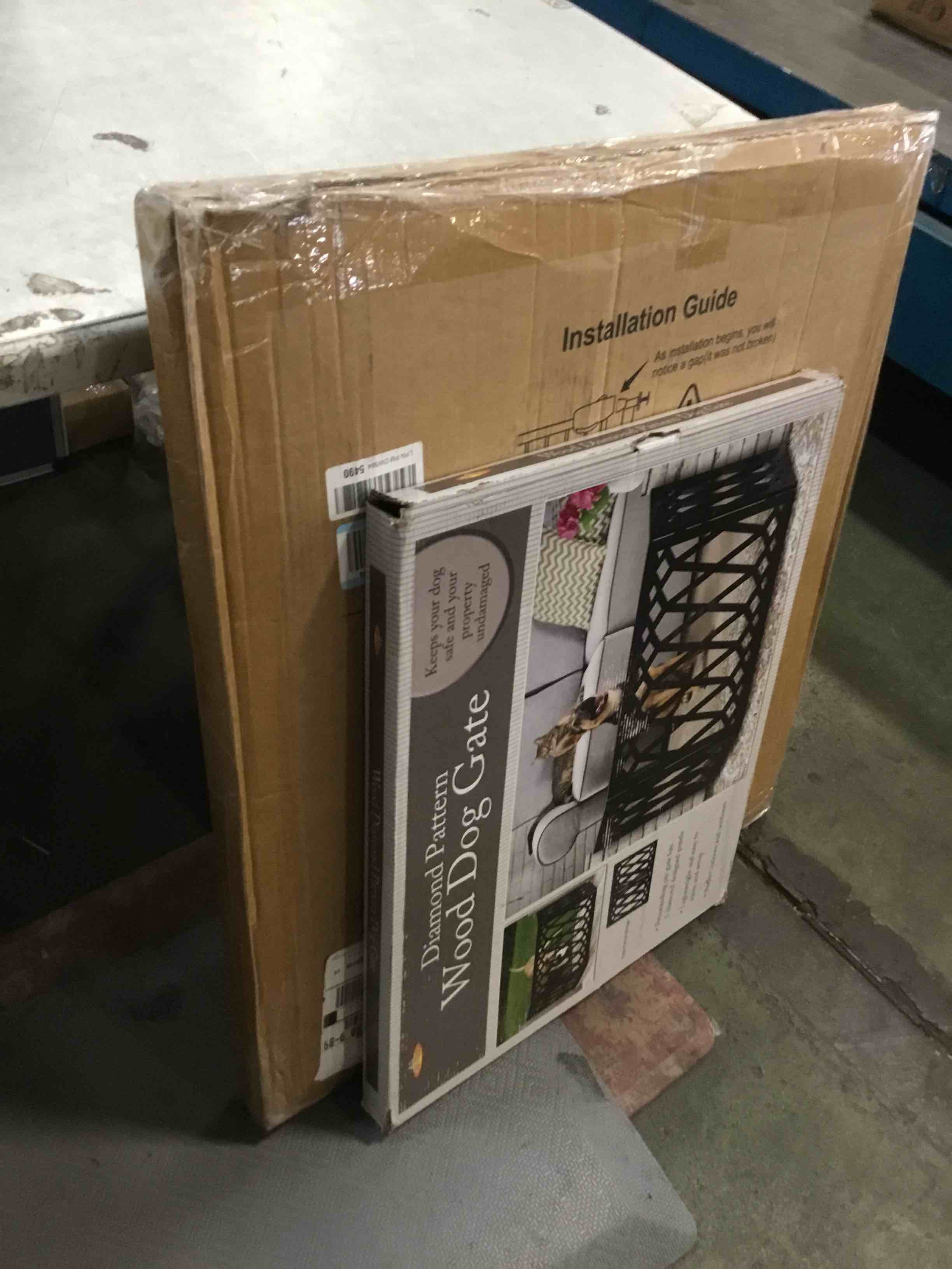 https://s3.amazonaws.com/lotting-images-prod/bidfta/PNK2244996_1750185102020.jpeg