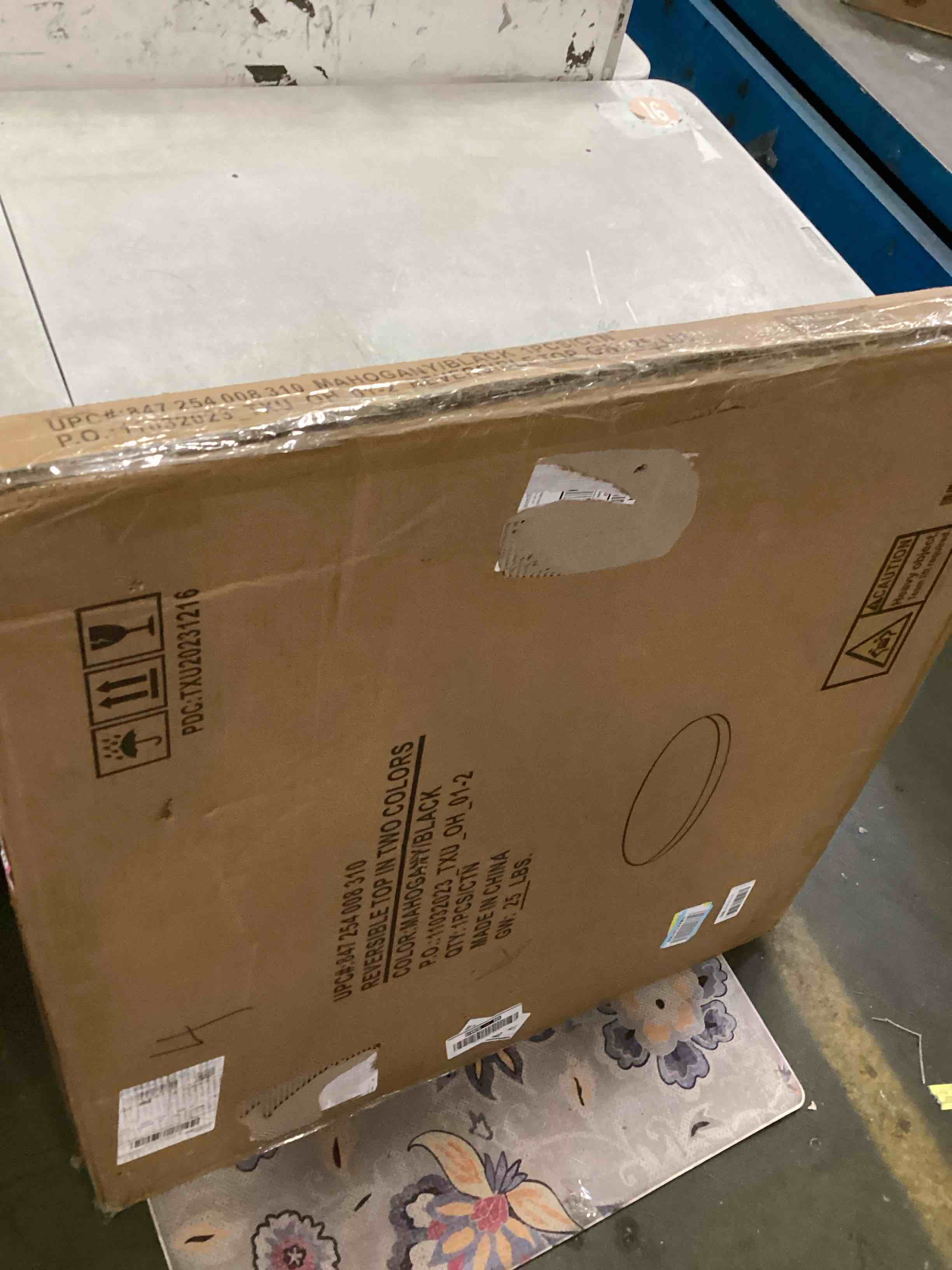 https://s3.amazonaws.com/lotting-images-prod/bidfta/PNK2245248_1742582967810.jpeg