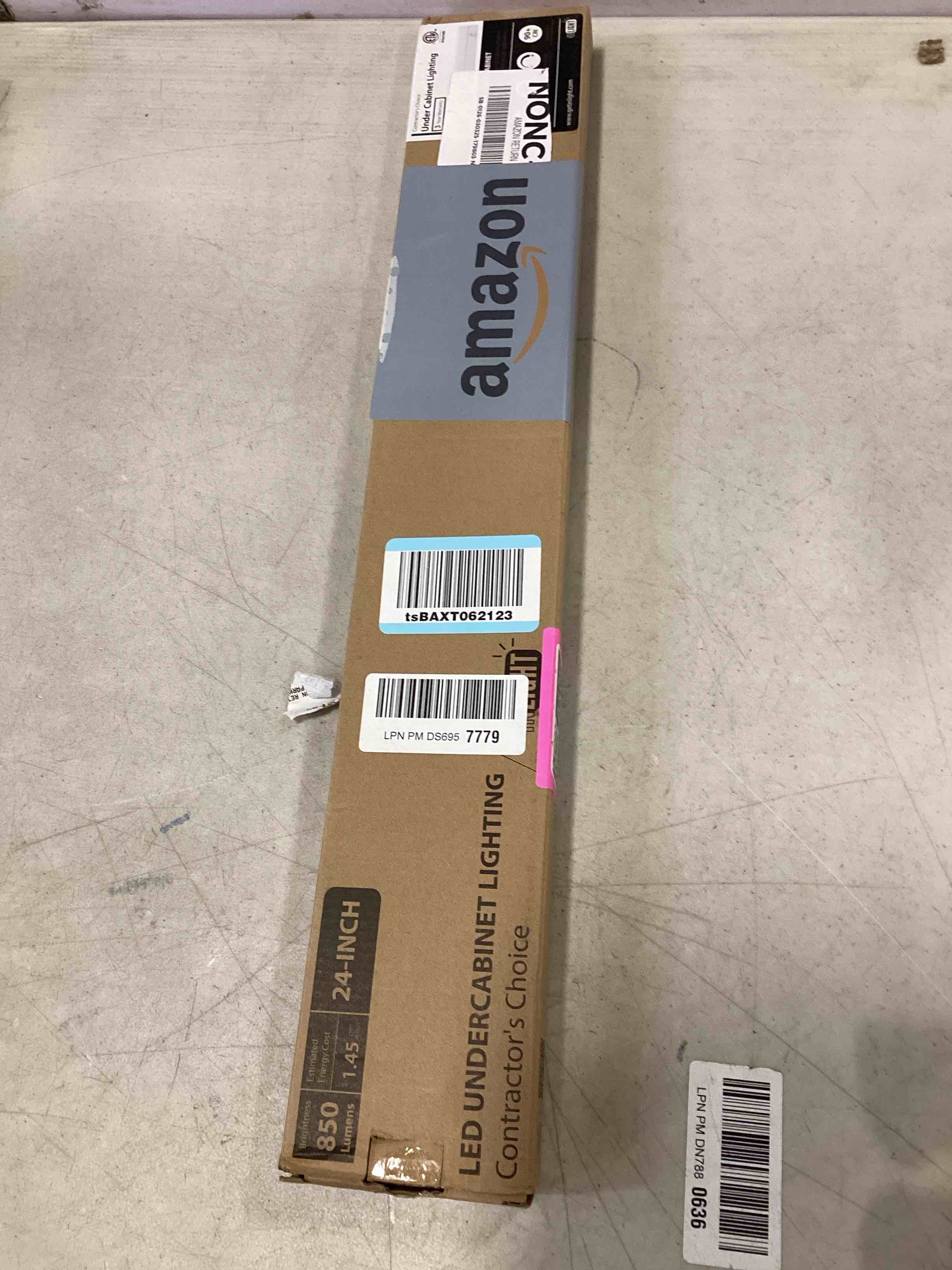 https://s3.amazonaws.com/lotting-images-prod/bidfta/PNK2245456_1742838443699.jpeg