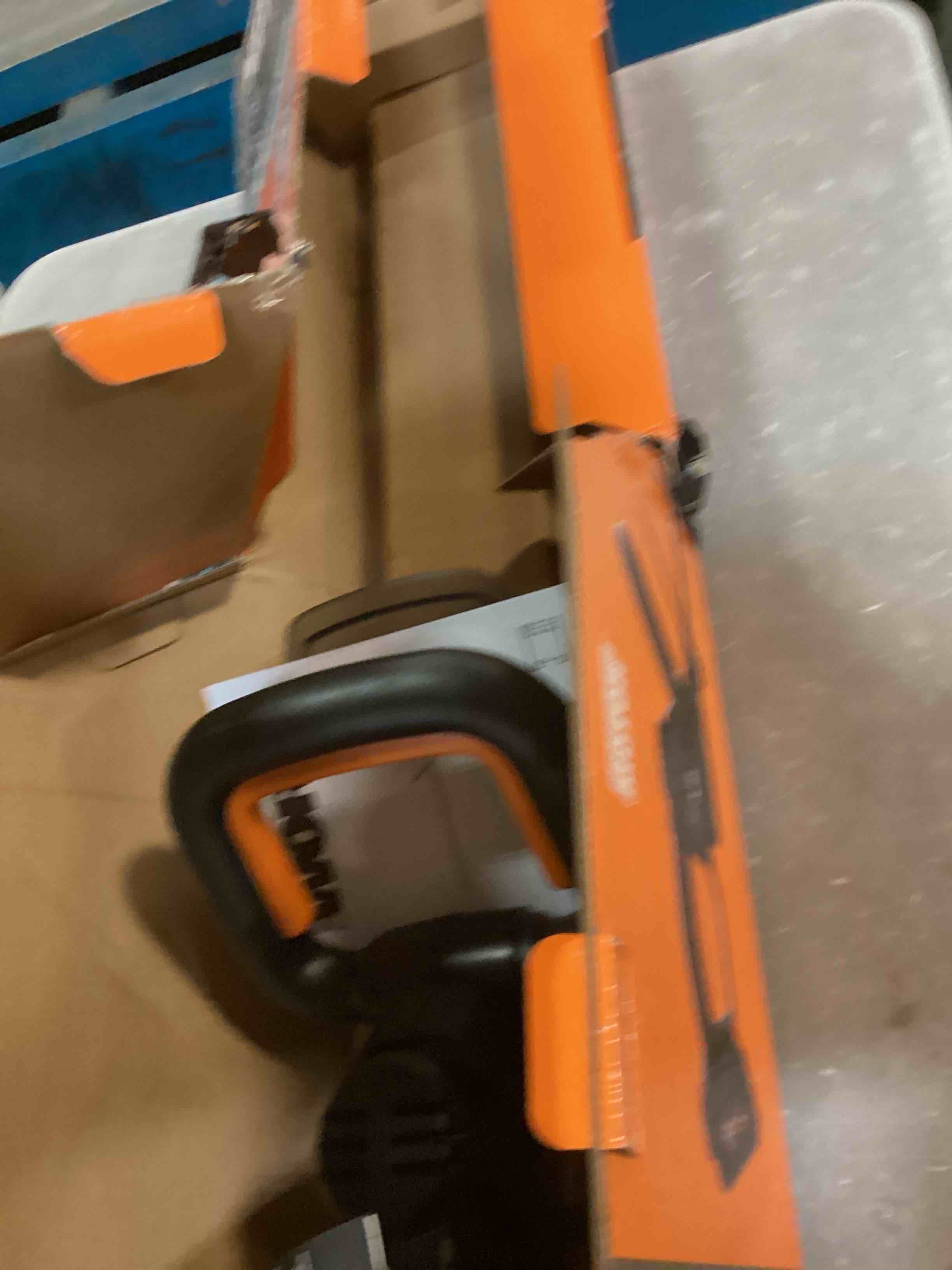 https://s3.amazonaws.com/lotting-images-prod/bidfta/PNK2246315_1743169256285.jpeg