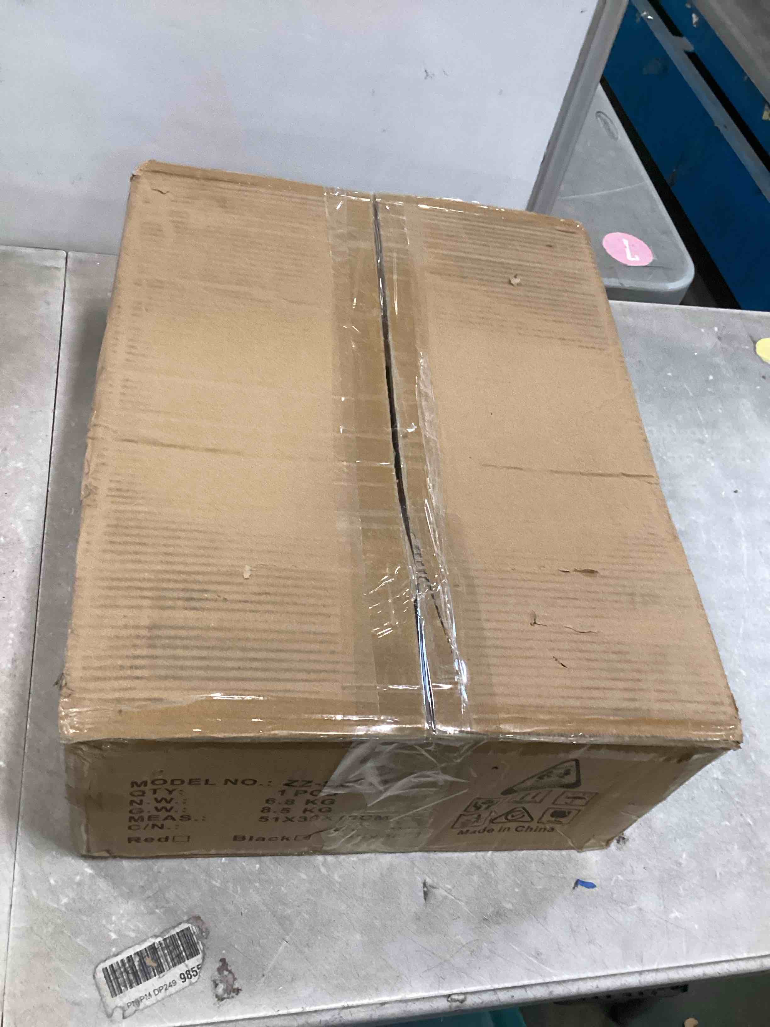 https://s3.amazonaws.com/lotting-images-prod/bidfta/PNK2247604_1744038839567.jpeg