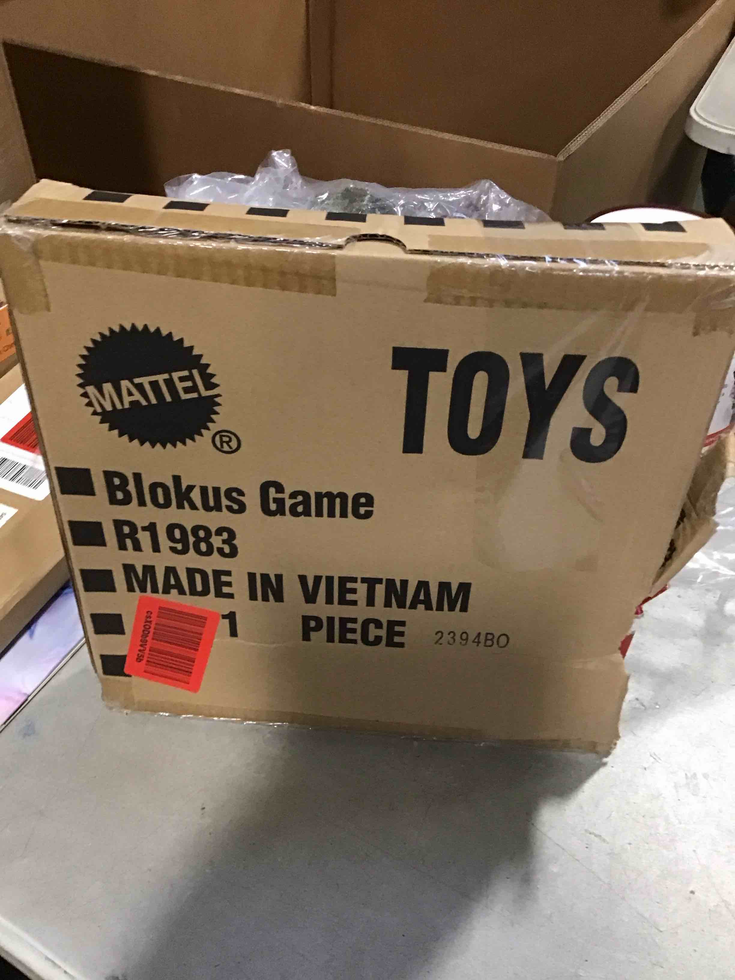 https://s3.amazonaws.com/lotting-images-prod/bidfta/PNK2248214_1739366600629.jpeg