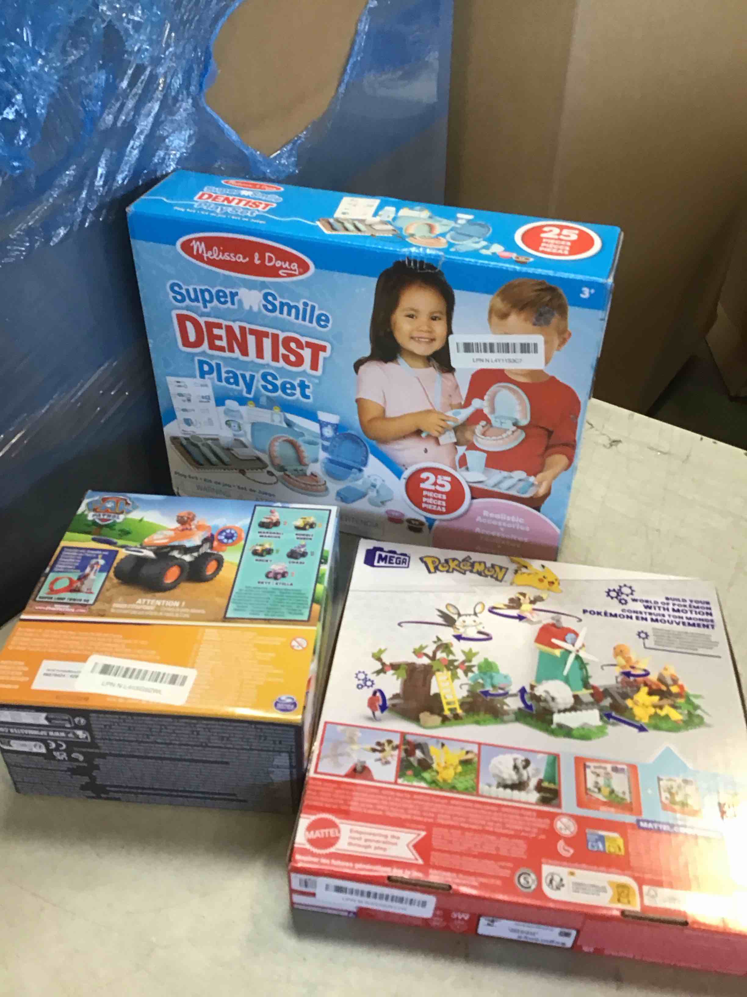 ASSORTED OF(3) TOYS BOYS AND GIRLS MAY VARIE STYLES