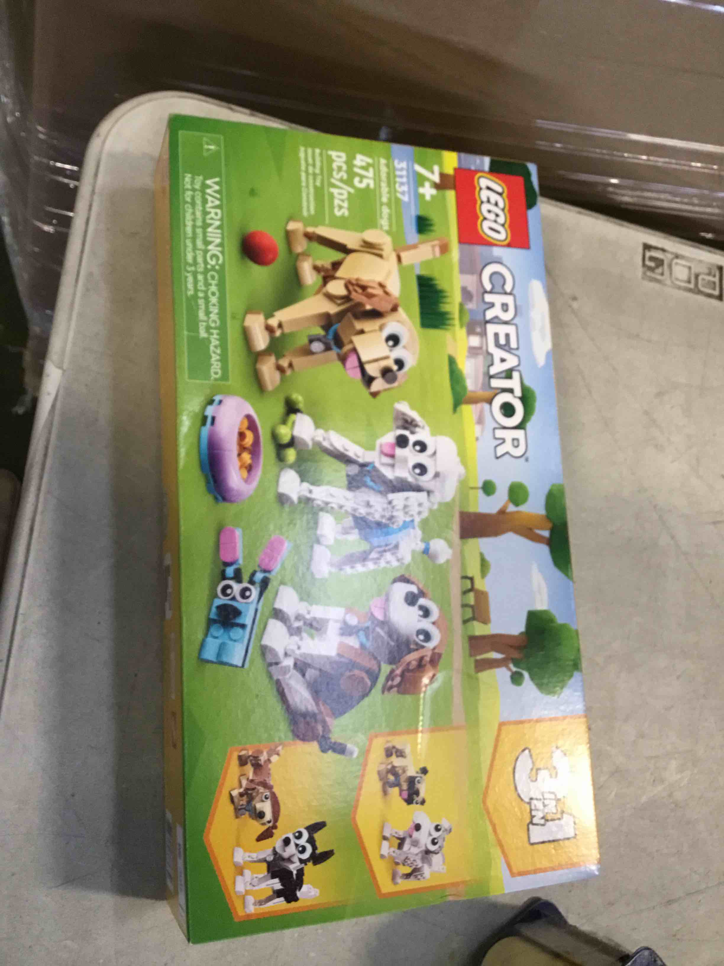 https://s3.amazonaws.com/lotting-images-prod/bidfta/PNK2250663_1740404794518.jpeg