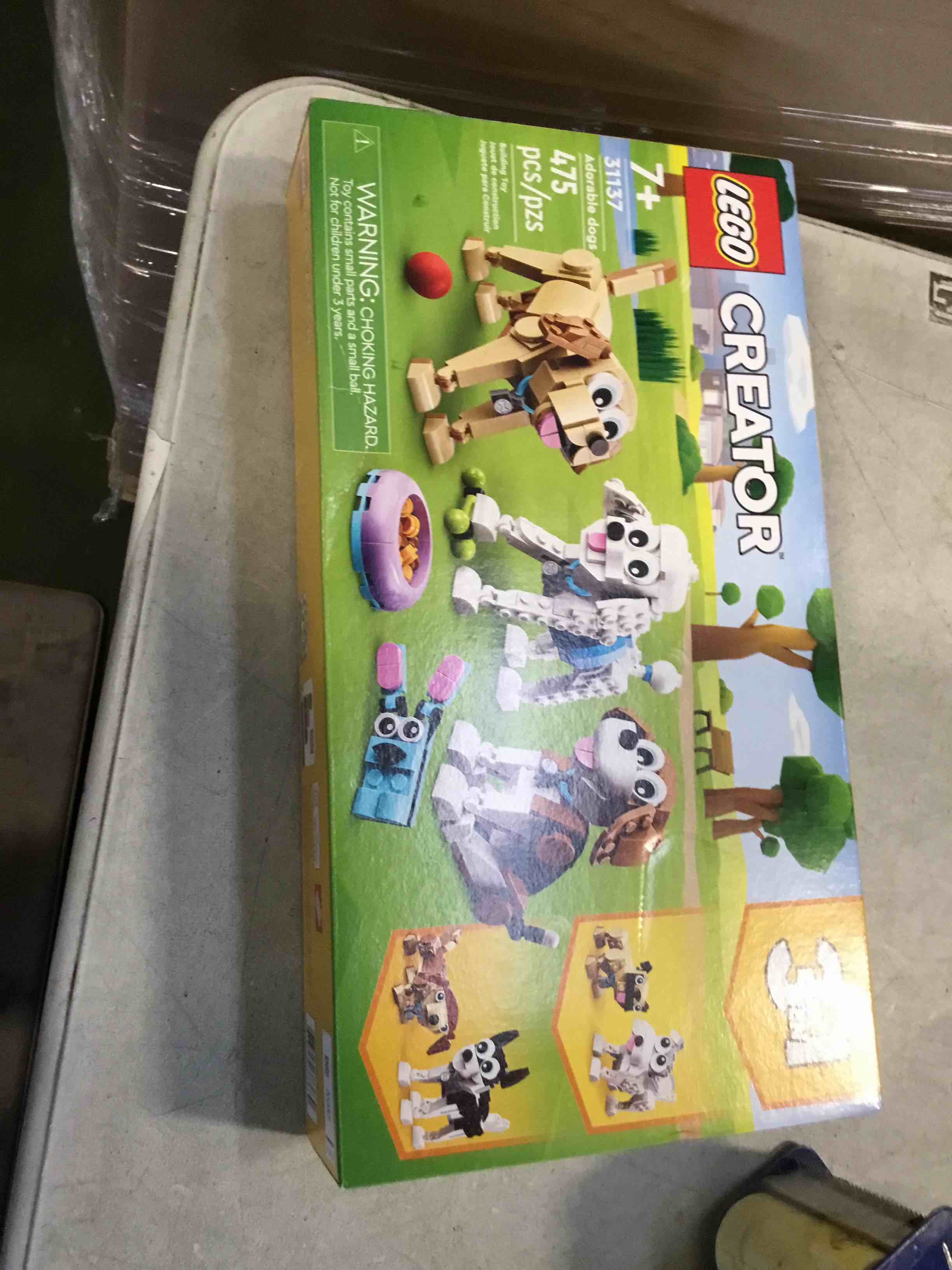 https://s3.amazonaws.com/lotting-images-prod/bidfta/PNK2250663_1740404796248.jpeg