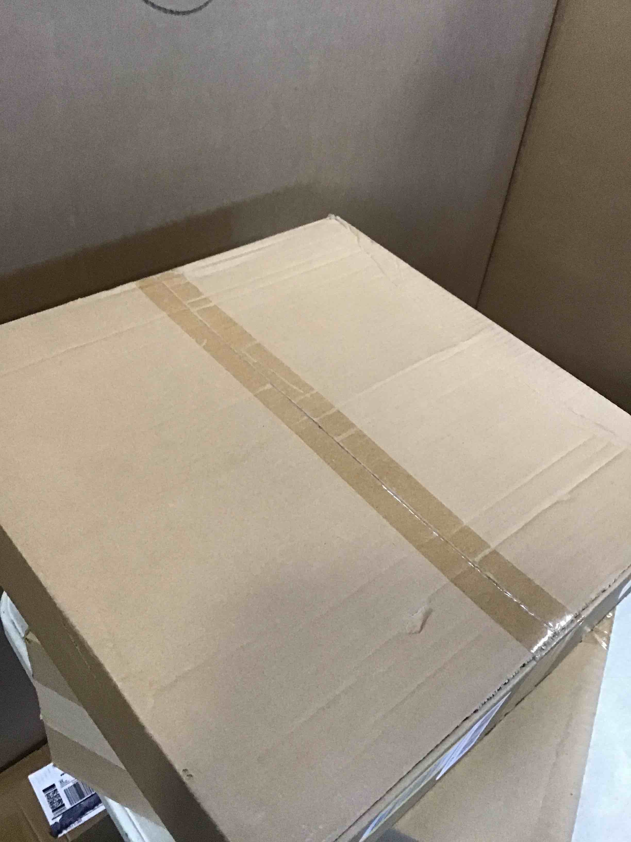 https://s3.amazonaws.com/lotting-images-prod/bidfta/PNK2250987_1740576506523.jpeg