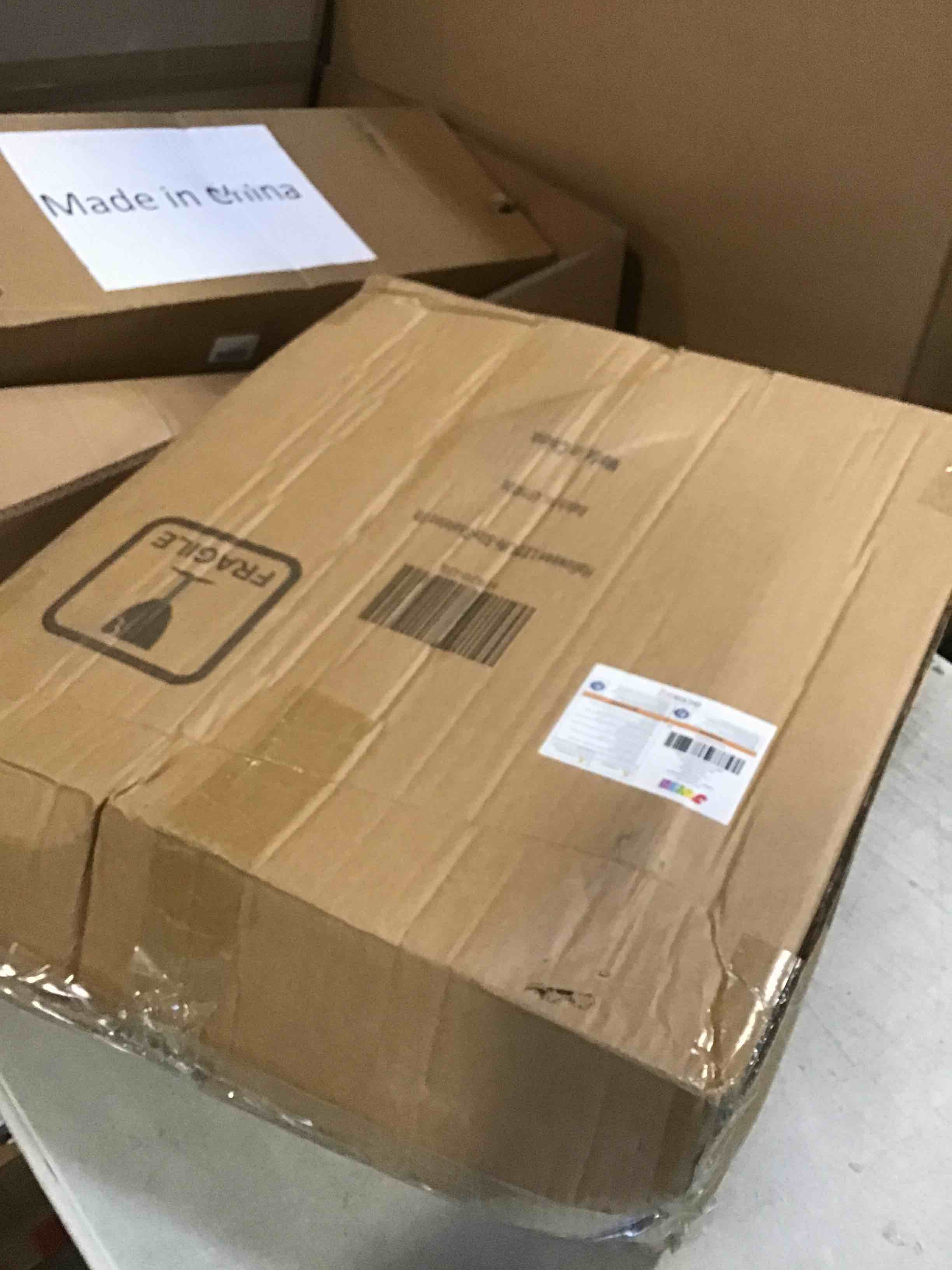 https://s3.amazonaws.com/lotting-images-prod/bidfta/PNK2250994_1740575798788.jpeg