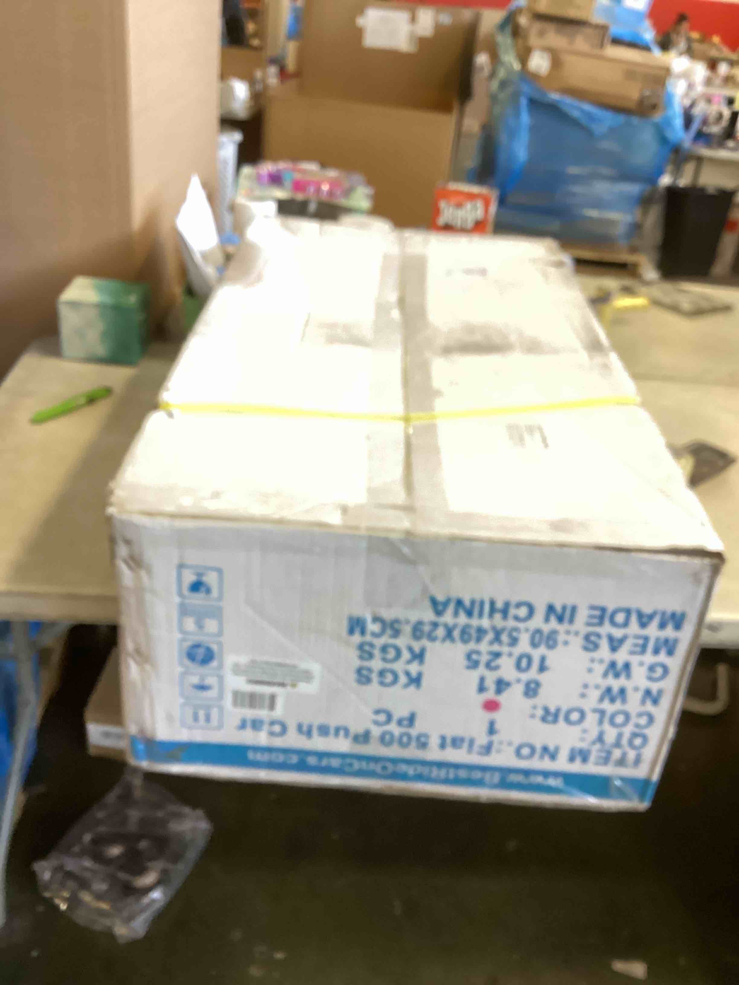 https://s3.amazonaws.com/lotting-images-prod/bidfta/PNK2251939_1739817429481.jpeg