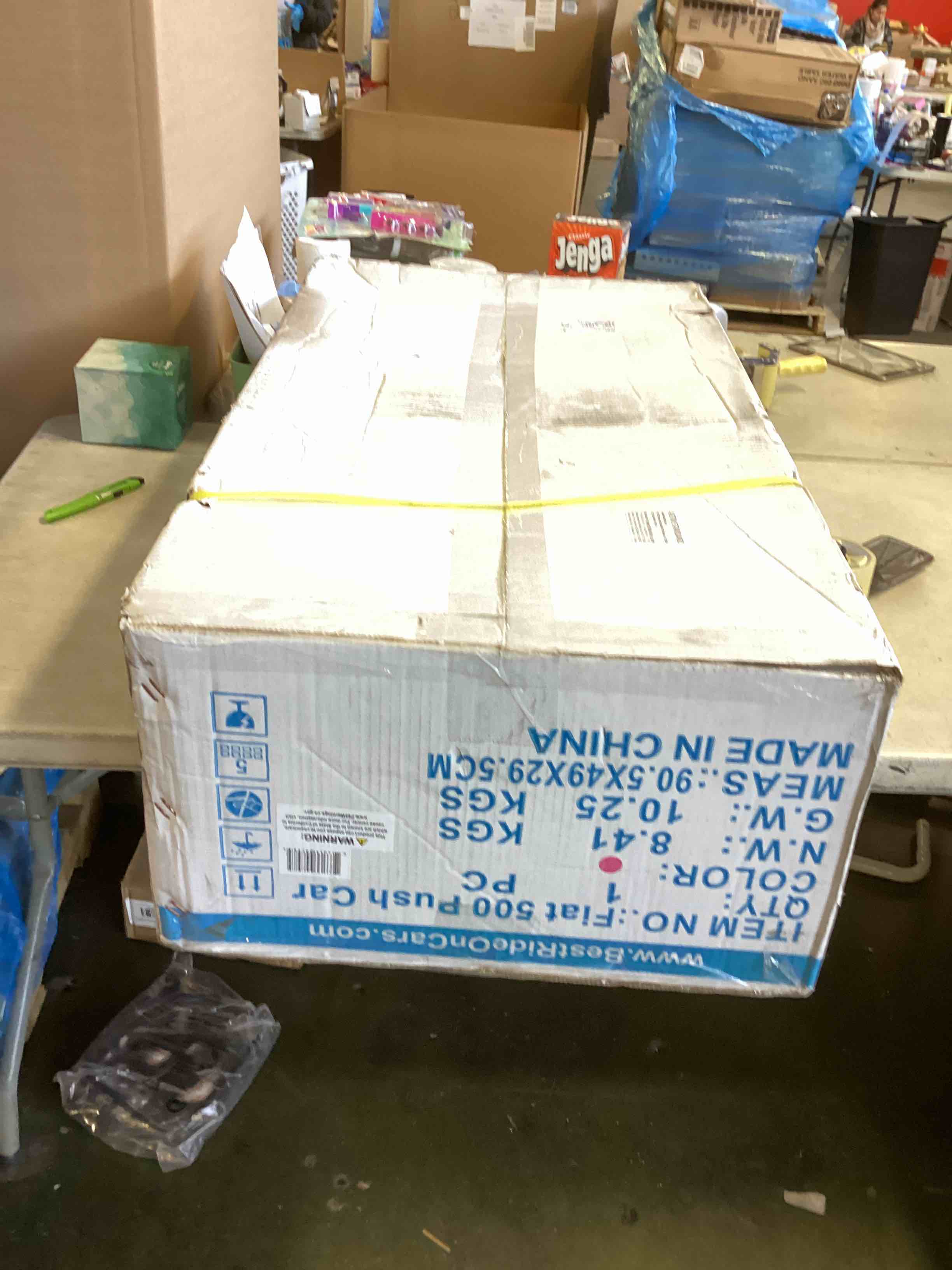 https://s3.amazonaws.com/lotting-images-prod/bidfta/PNK2251939_1739817430727.jpeg