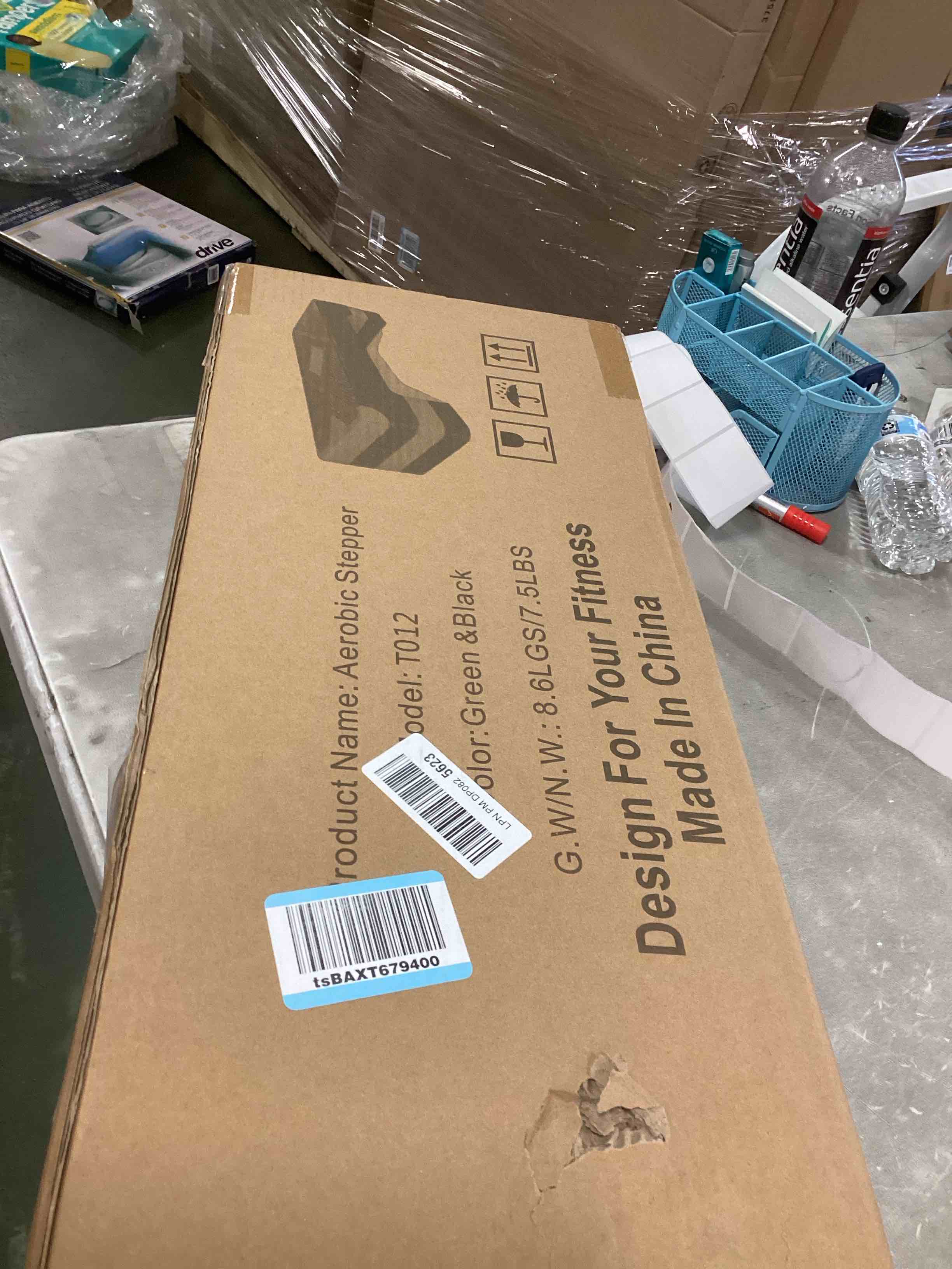 https://s3.amazonaws.com/lotting-images-prod/bidfta/PNK2252714_1740145025412.jpeg