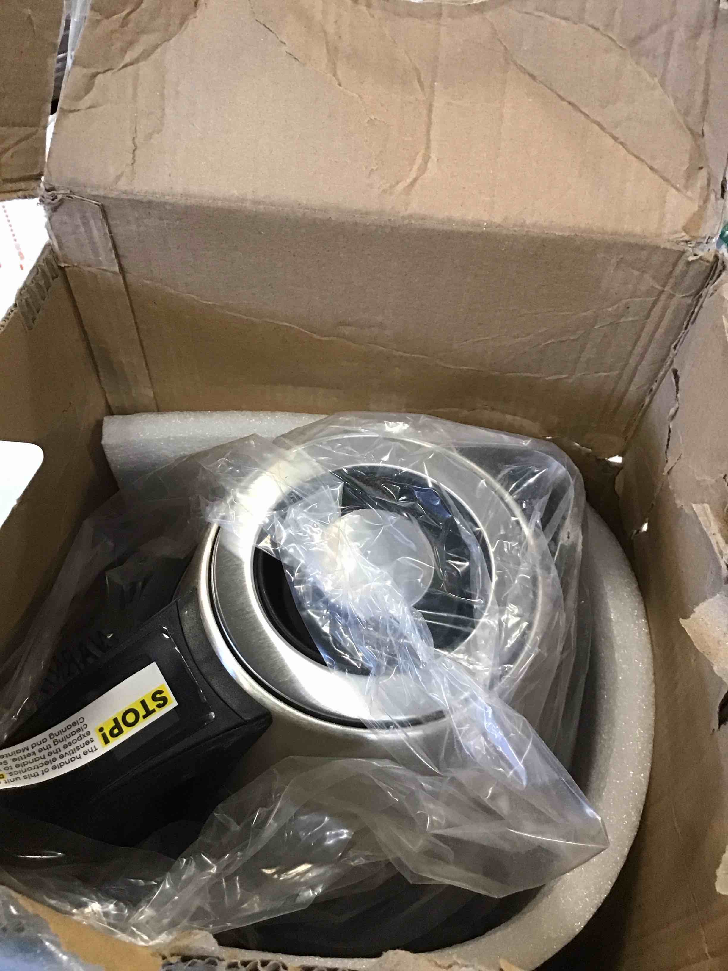 https://s3.amazonaws.com/lotting-images-prod/bidfta/PNK2253284_1740516288801.jpeg