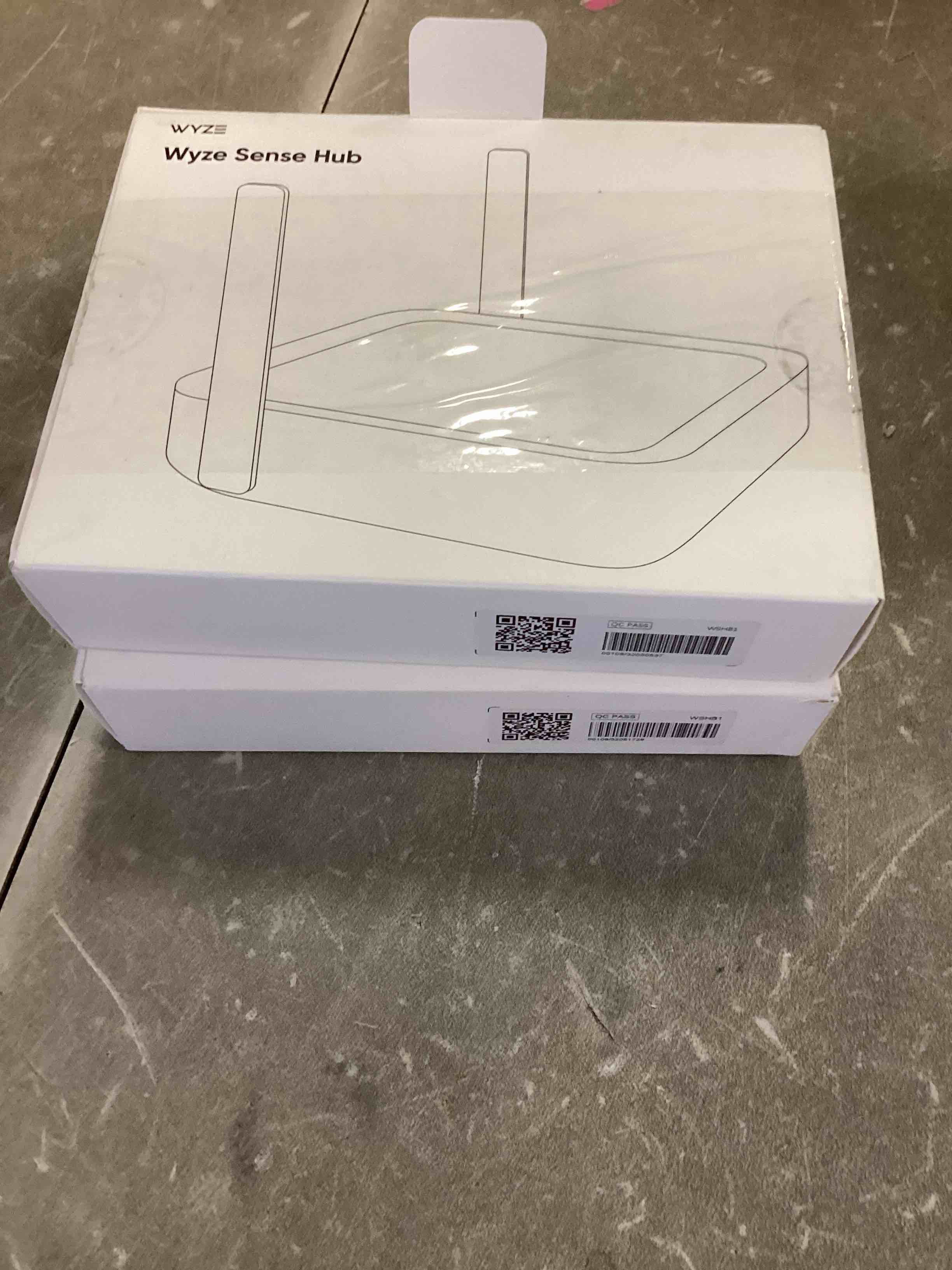 https://s3.amazonaws.com/lotting-images-prod/bidfta/PNK2254808_1738959914825.jpeg