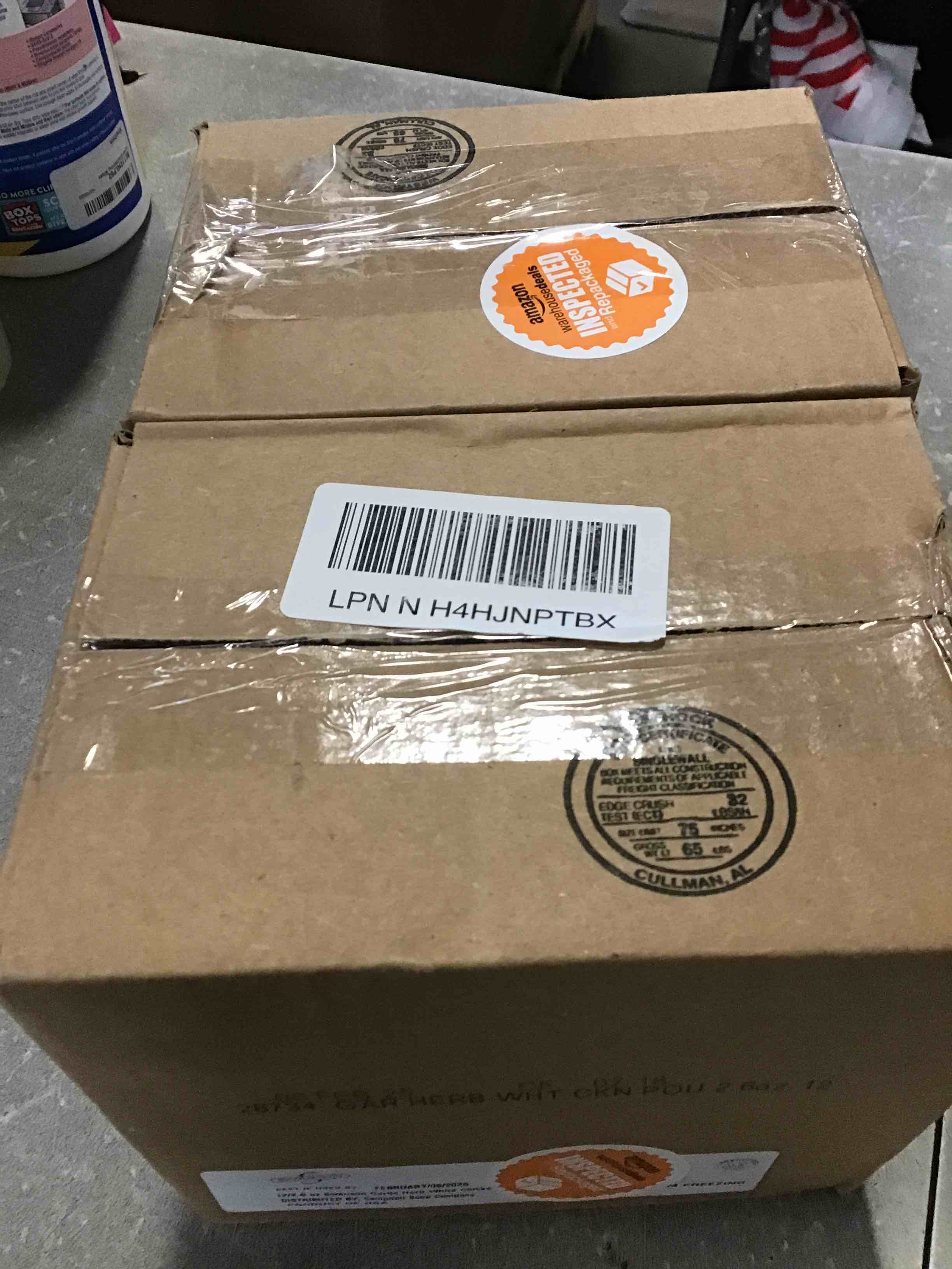 https://s3.amazonaws.com/lotting-images-prod/bidfta/PNK2257405_1739215689515.jpeg