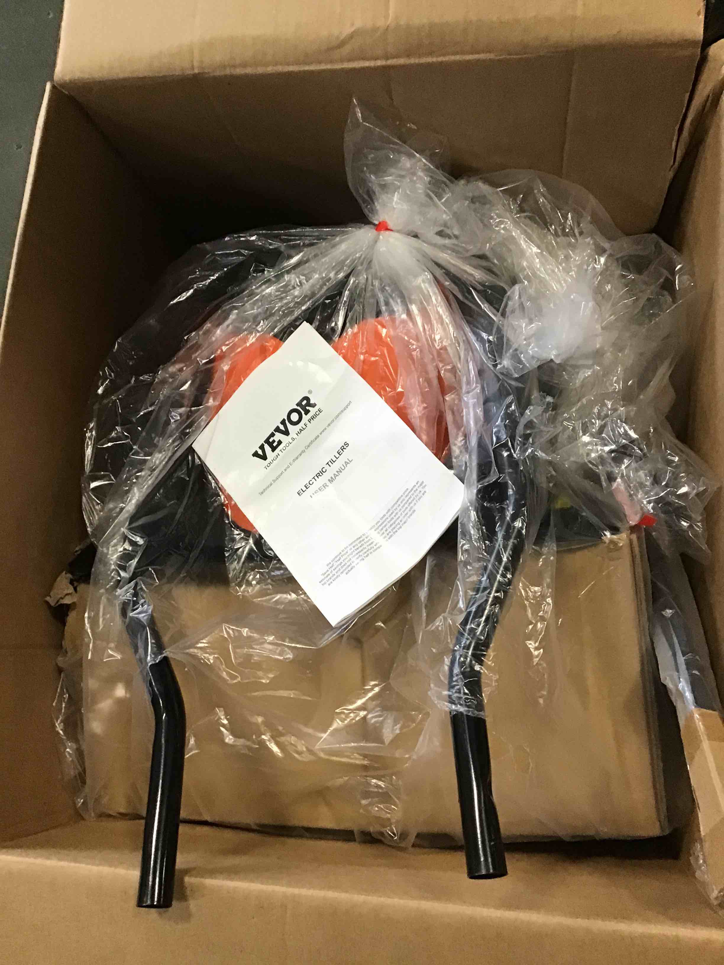 https://s3.amazonaws.com/lotting-images-prod/bidfta/PNK2257451_1739222372941.jpeg