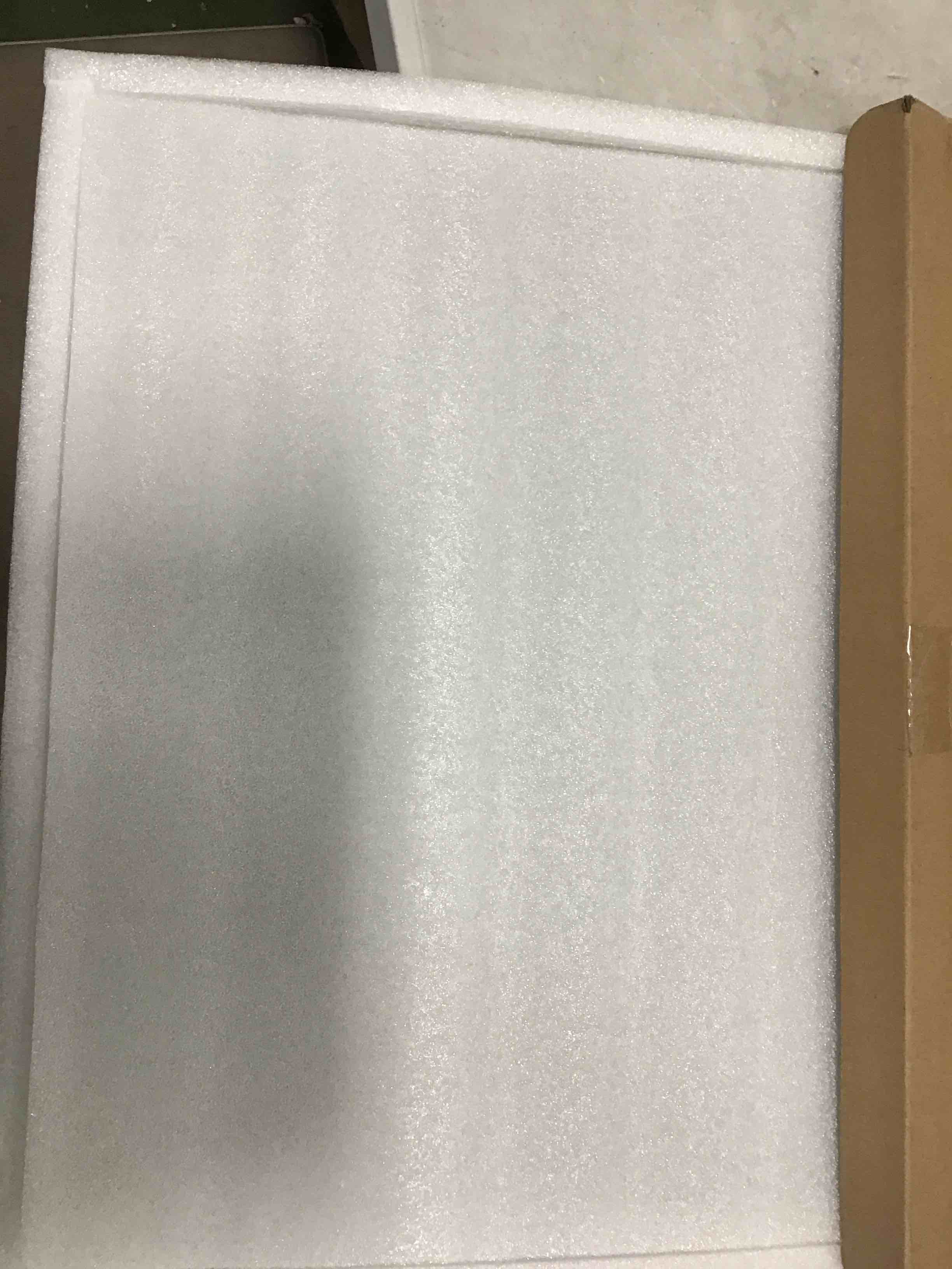https://s3.amazonaws.com/lotting-images-prod/bidfta/PNK2259686_1740684166744.jpeg