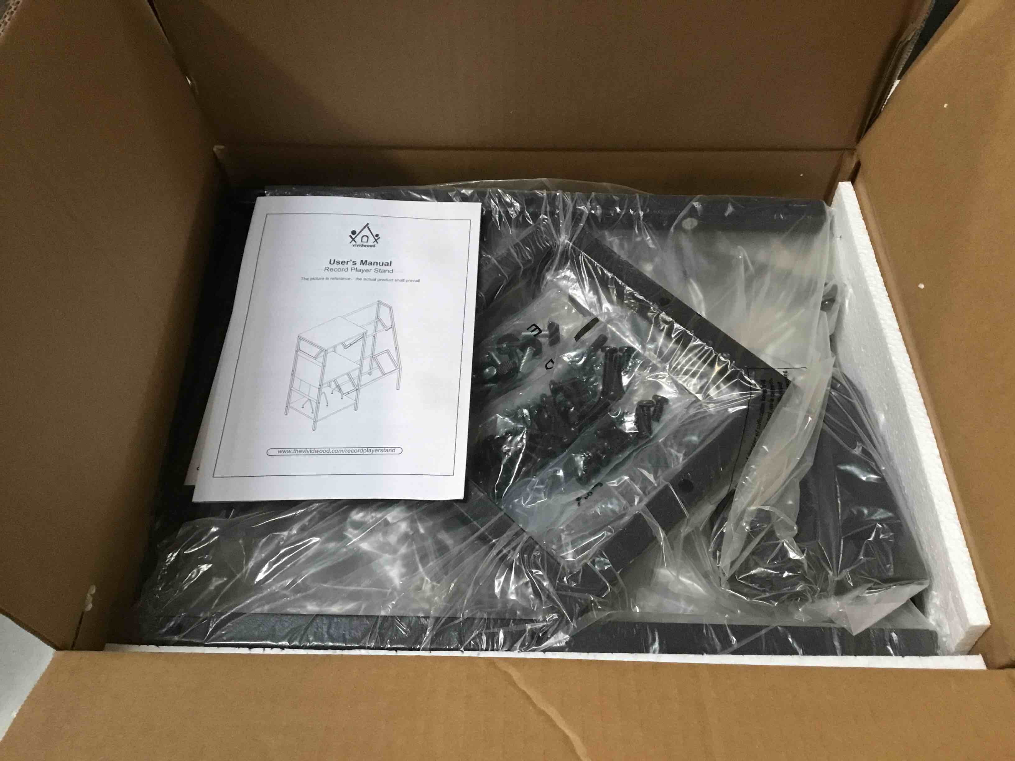 https://s3.amazonaws.com/lotting-images-prod/bidfta/PNK2263715_1738956405484.jpeg