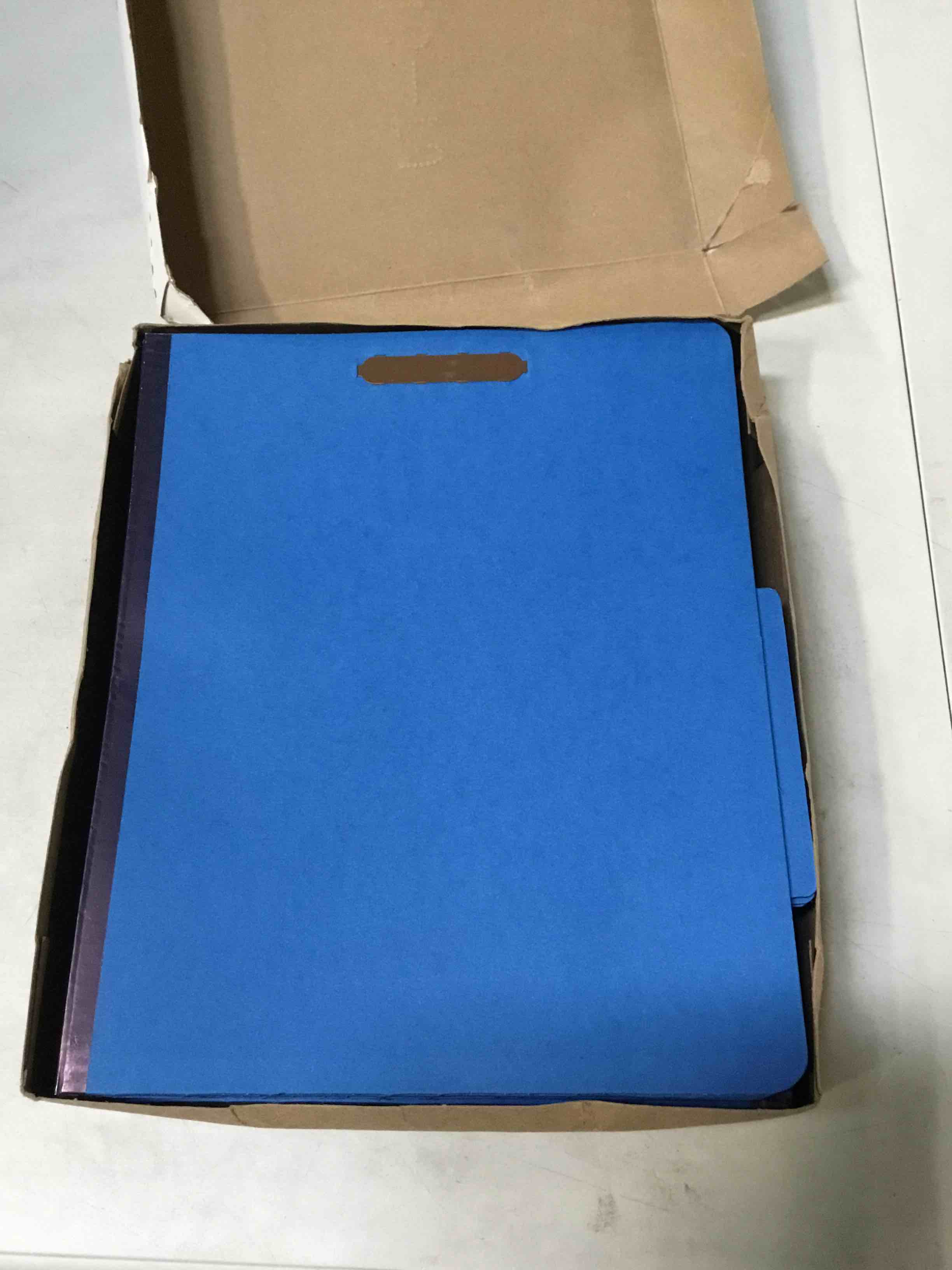 https://s3.amazonaws.com/lotting-images-prod/bidfta/PNK2263743_1738959933831.jpeg