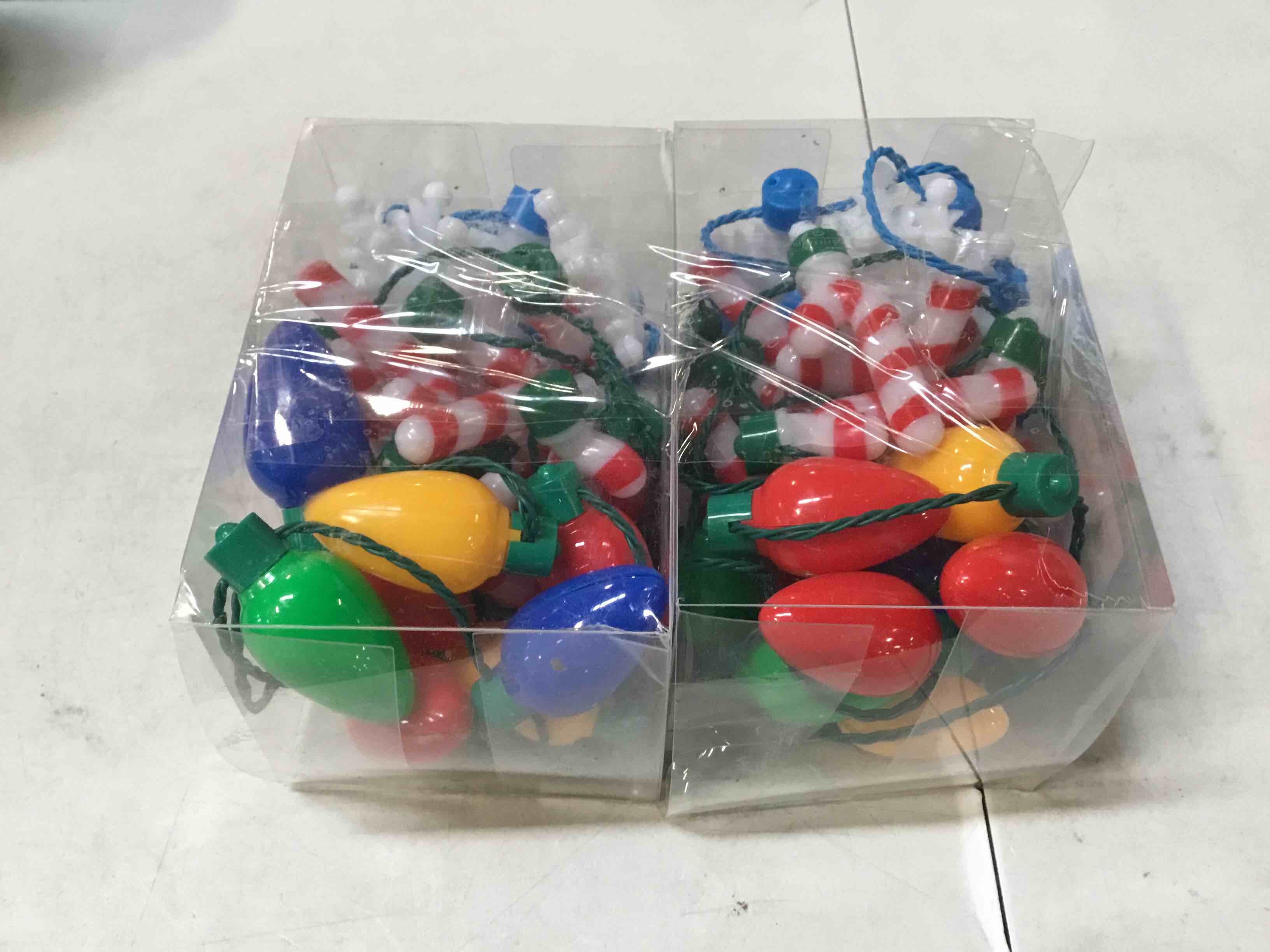 https://s3.amazonaws.com/lotting-images-prod/bidfta/PNK2263956_1739217423088.jpeg